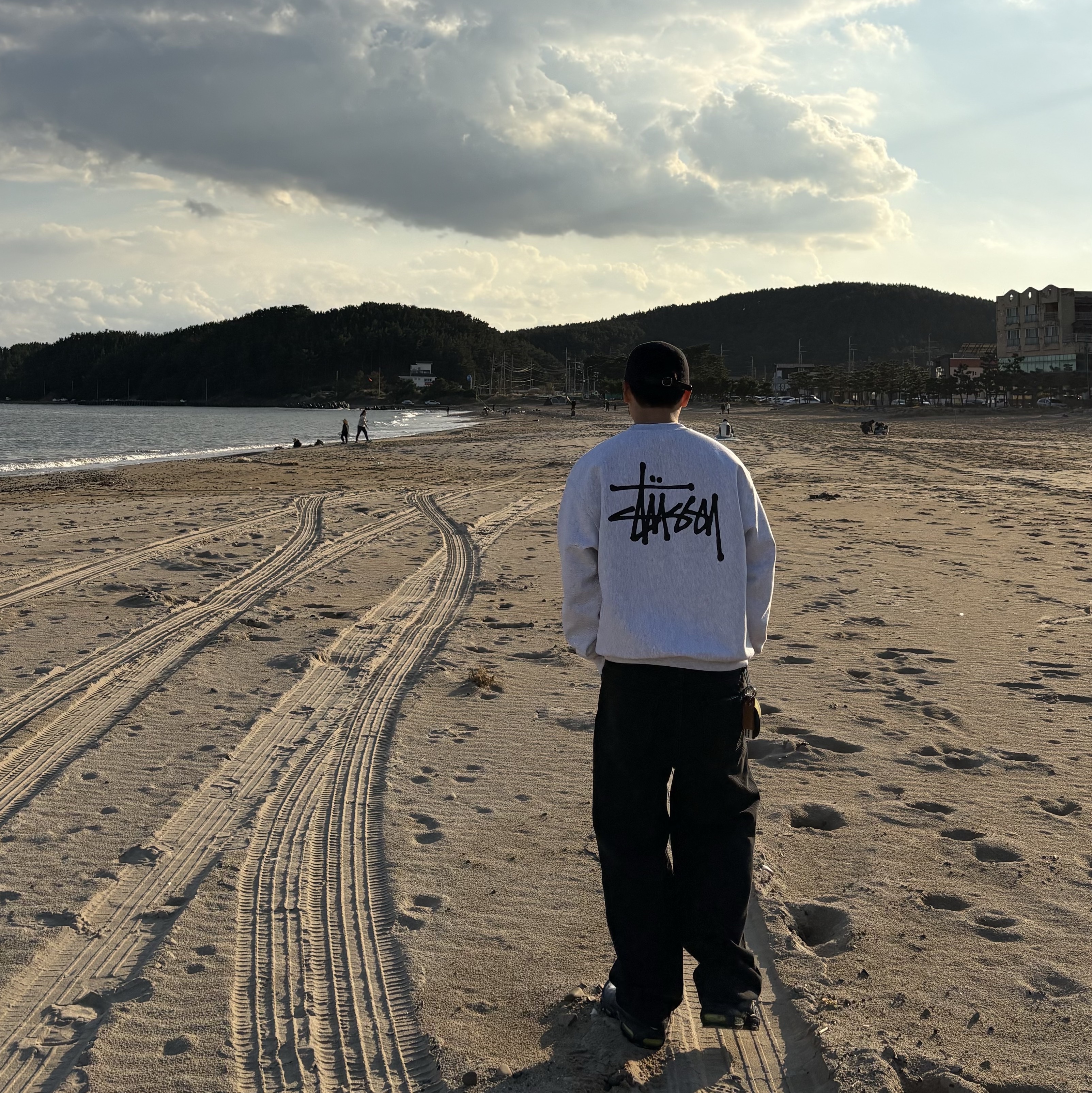 Supreme Washed Chino Twill Camp Cap Black - 24SS, Stussy Basic Stussy Crew Ash Heather 착용 스타일 - 3