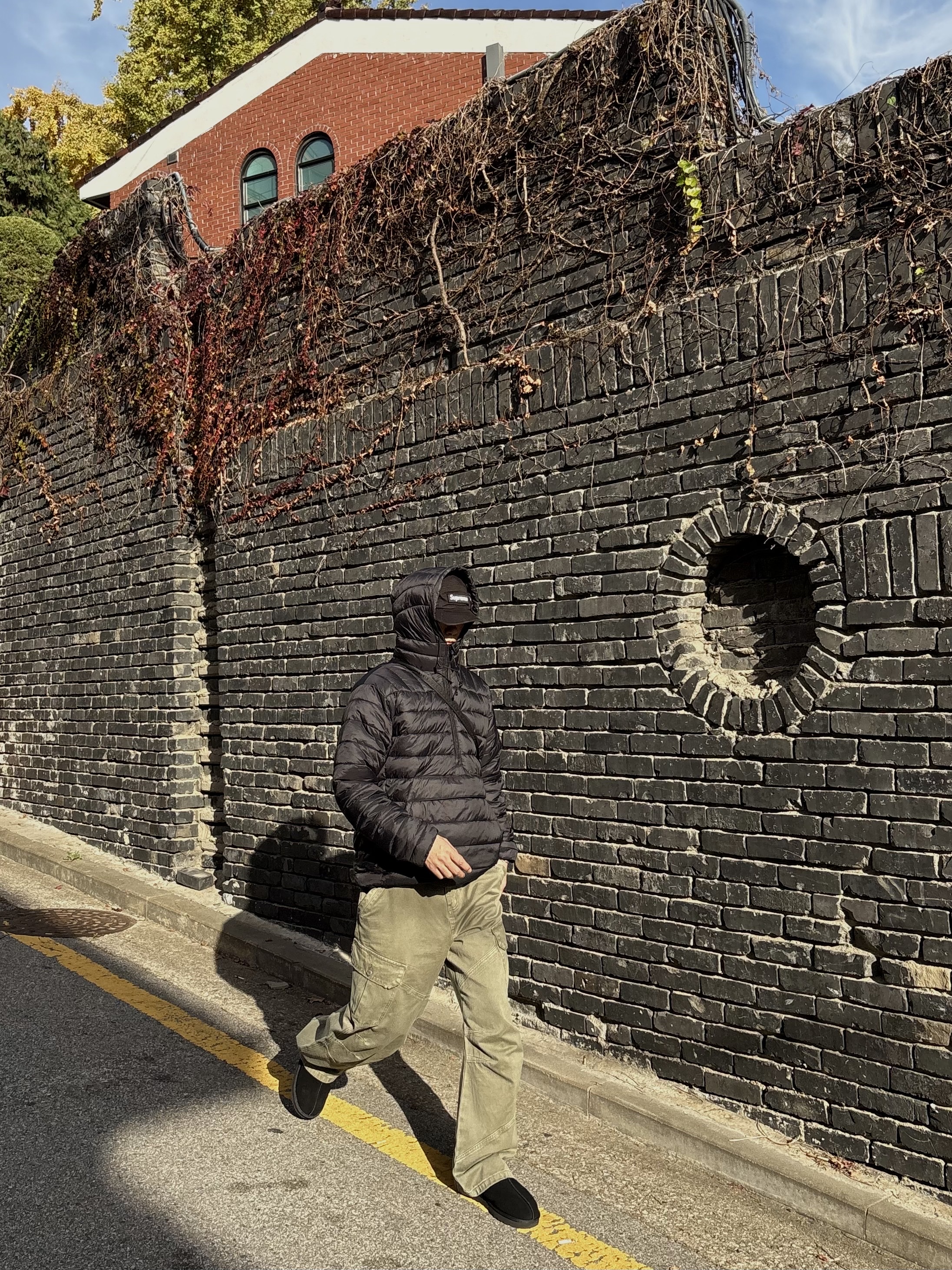UGG Tasman Black, Supreme Washed Chino Twill Camp Cap Black 착용 스타일 - 3