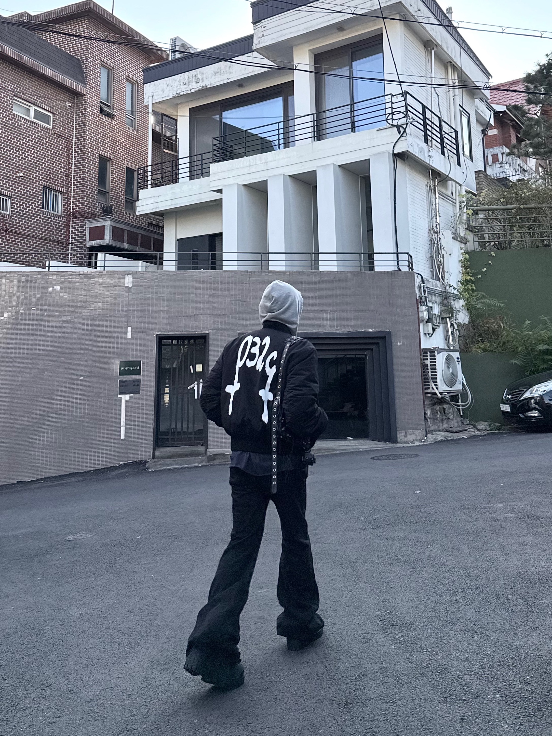 032c Mayhem Bomber Jacket Black, Project G/R EMS Washed T-Shirt 착용 스타일 - 4