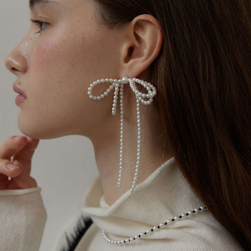 러브미몬스터 더블 진주 리본 귀걸이 아이보리(lovememonster Double Pearl Ribbon Earrings Ivory) - 2