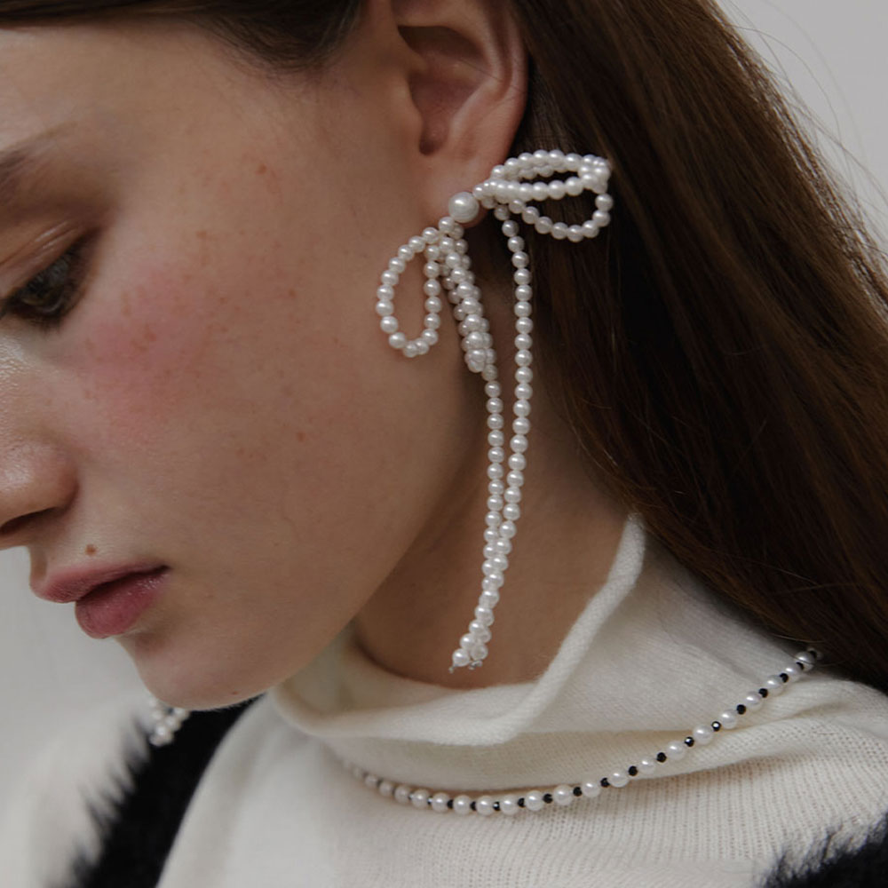 러브미몬스터 더블 진주 리본 귀걸이 아이보리(lovememonster Double Pearl Ribbon Earrings Ivory) - 3