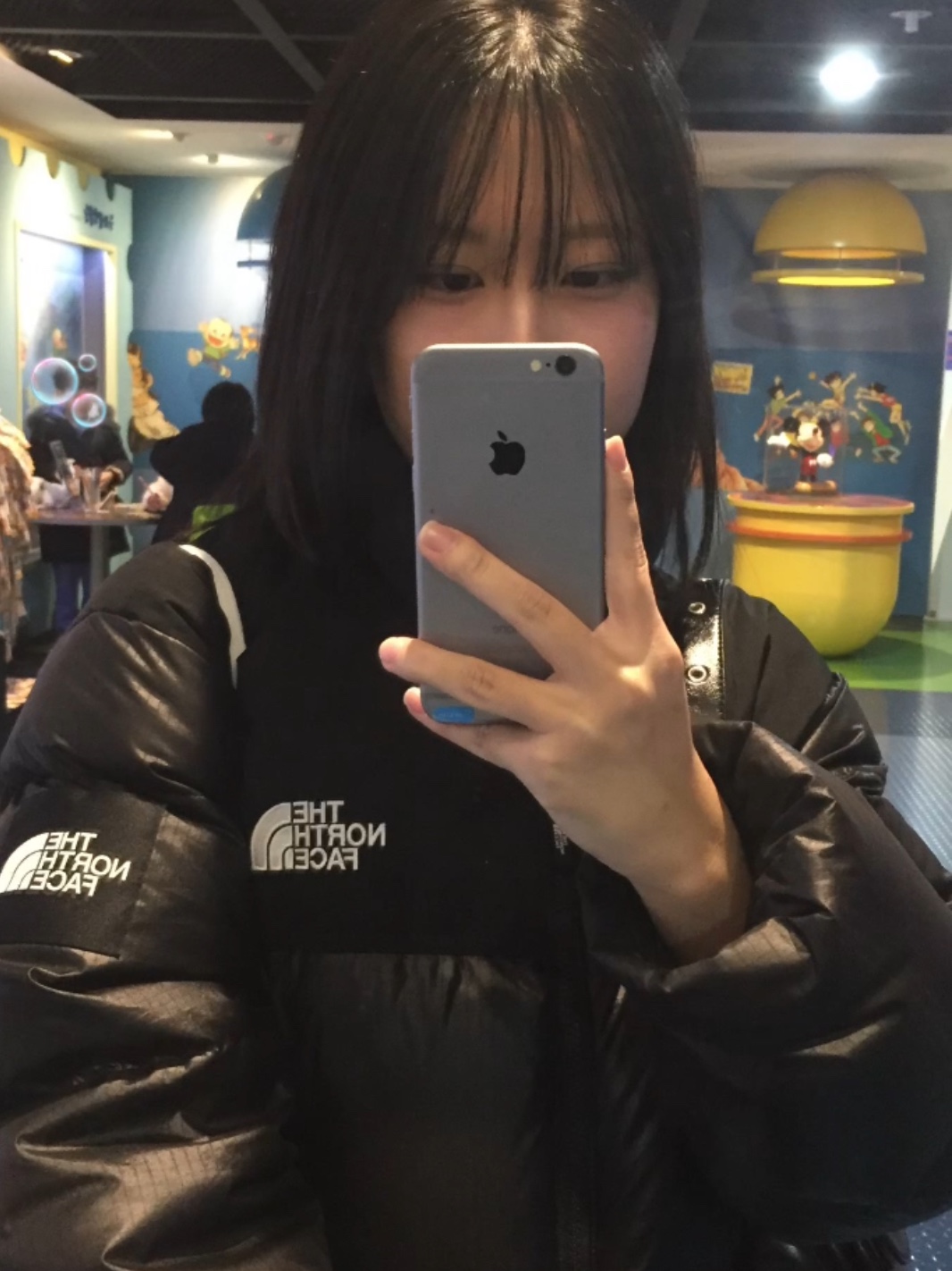 (W) The North Face White Label Novelty Nuptse Down Jacket Black 착용 스타일