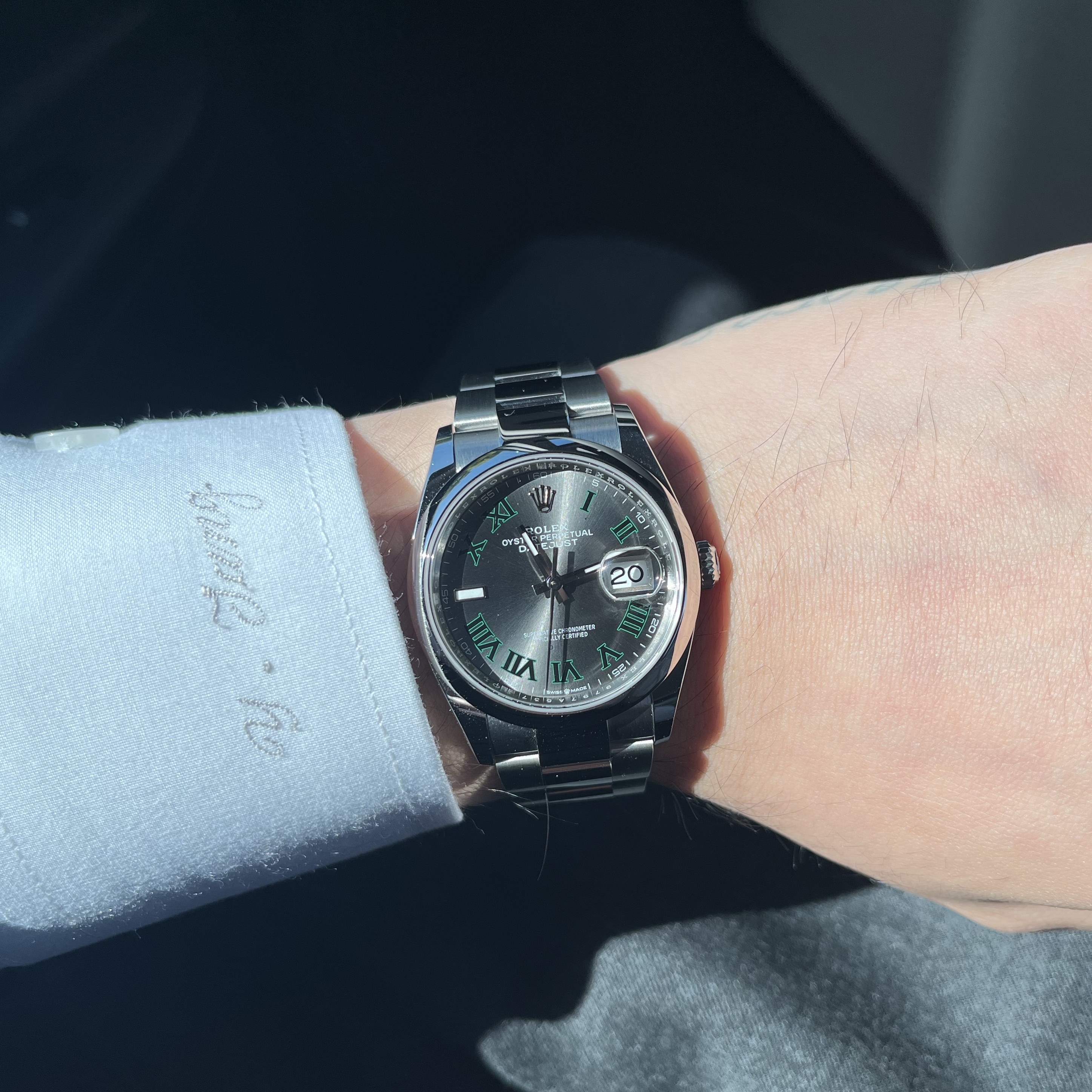 Rolex Datejust 36mm 126200 Slate Roman Oyster 착용 스타일