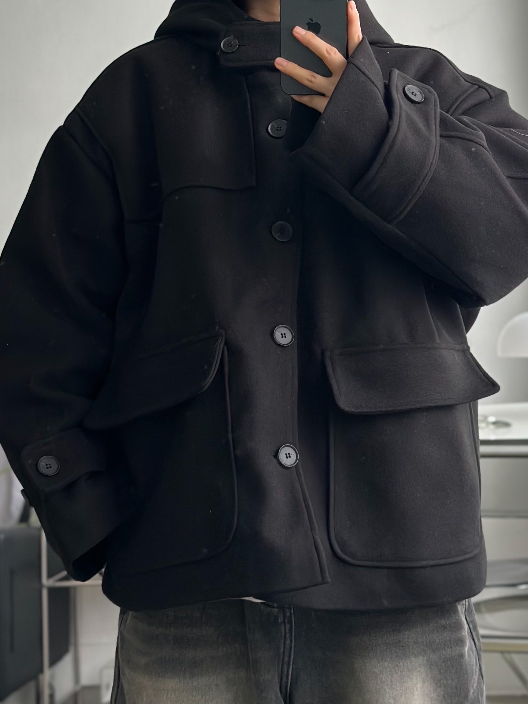 Human Made Military Light Pouch Black, Supreme Featherweight Down Trooper Black - 23FW 착용 스타일 - 10