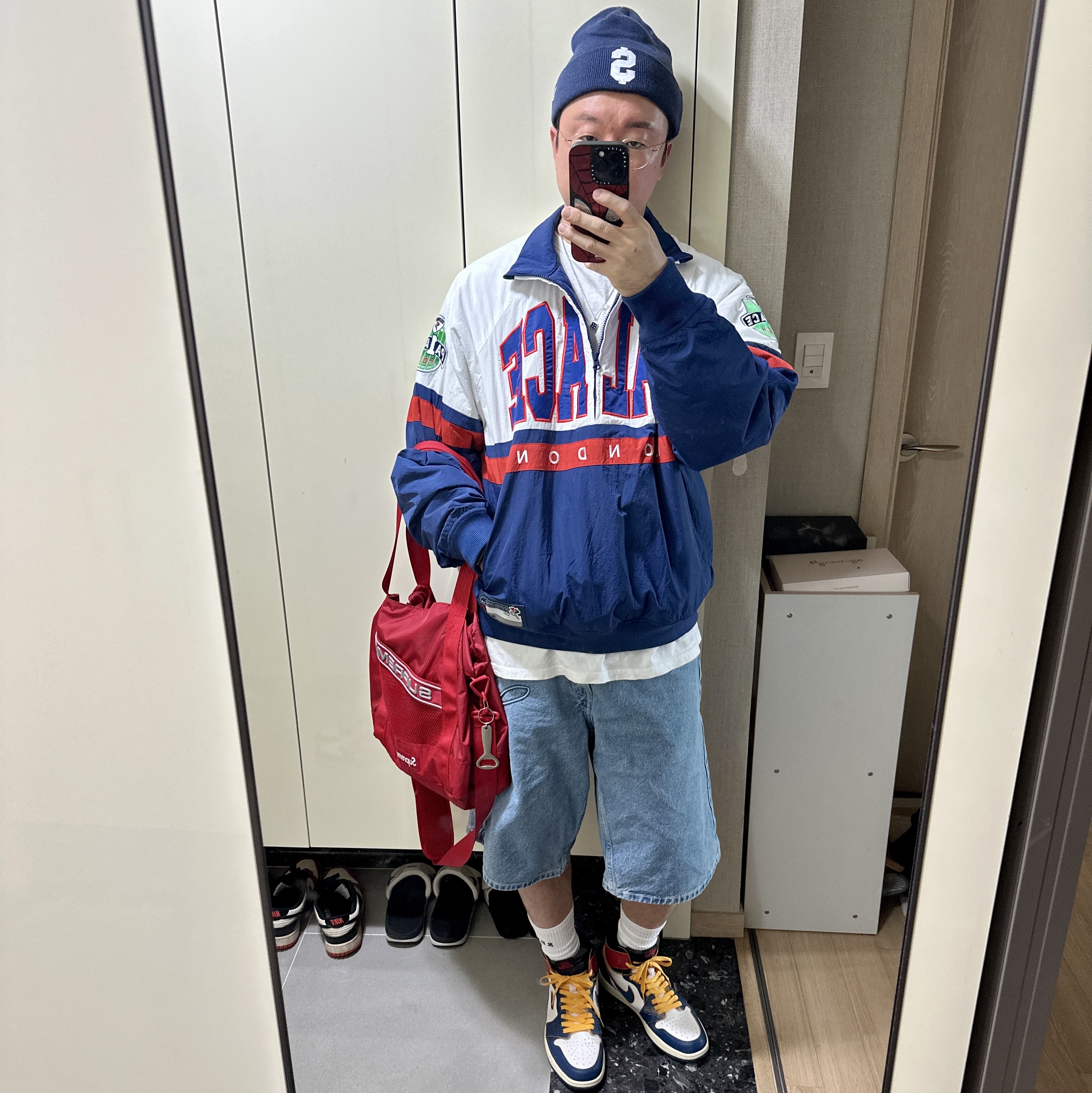 Supreme New Era $ Beanie Navy - 24SS, Palace Breakout Half Zip Bomber White Navy - 24FW 착용 스타일