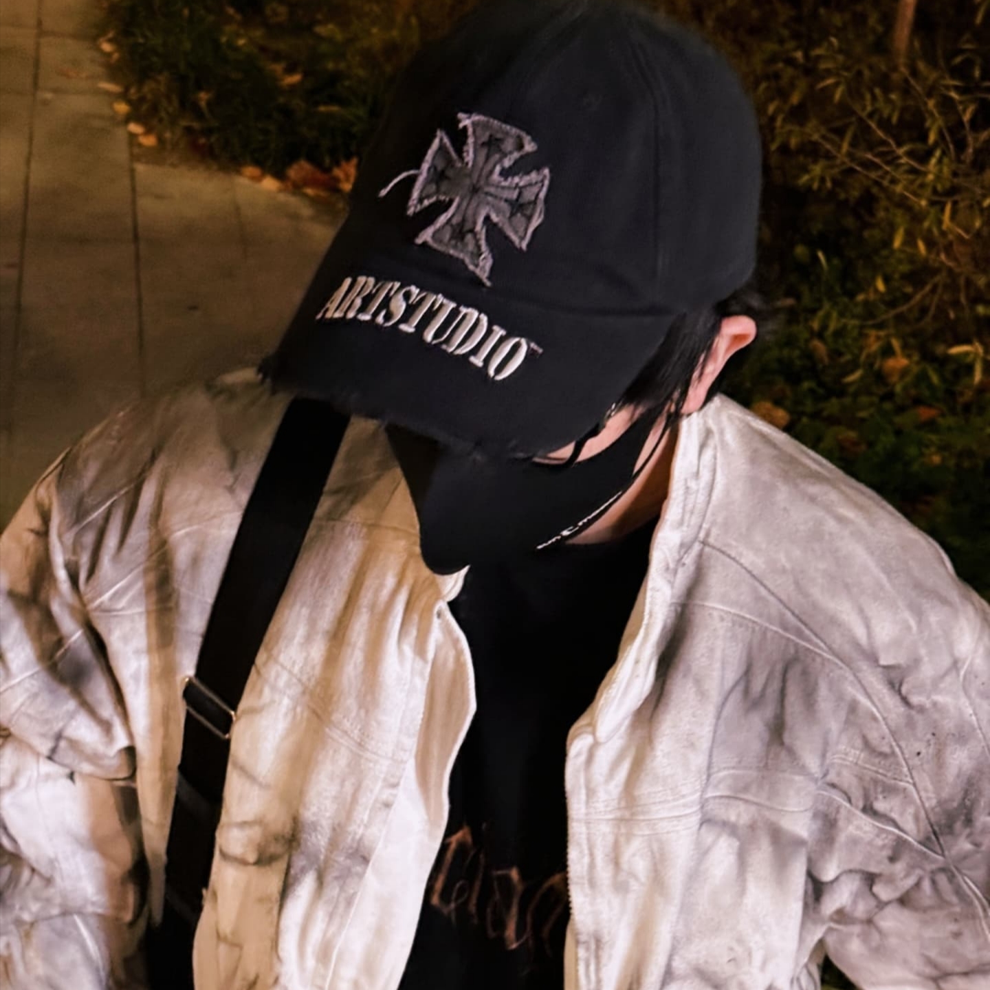 ETCE Cross Destroyed Cap Black, Nos Couleurs 01 Cargo Pants Dirty Washing 착용 스타일 - 3