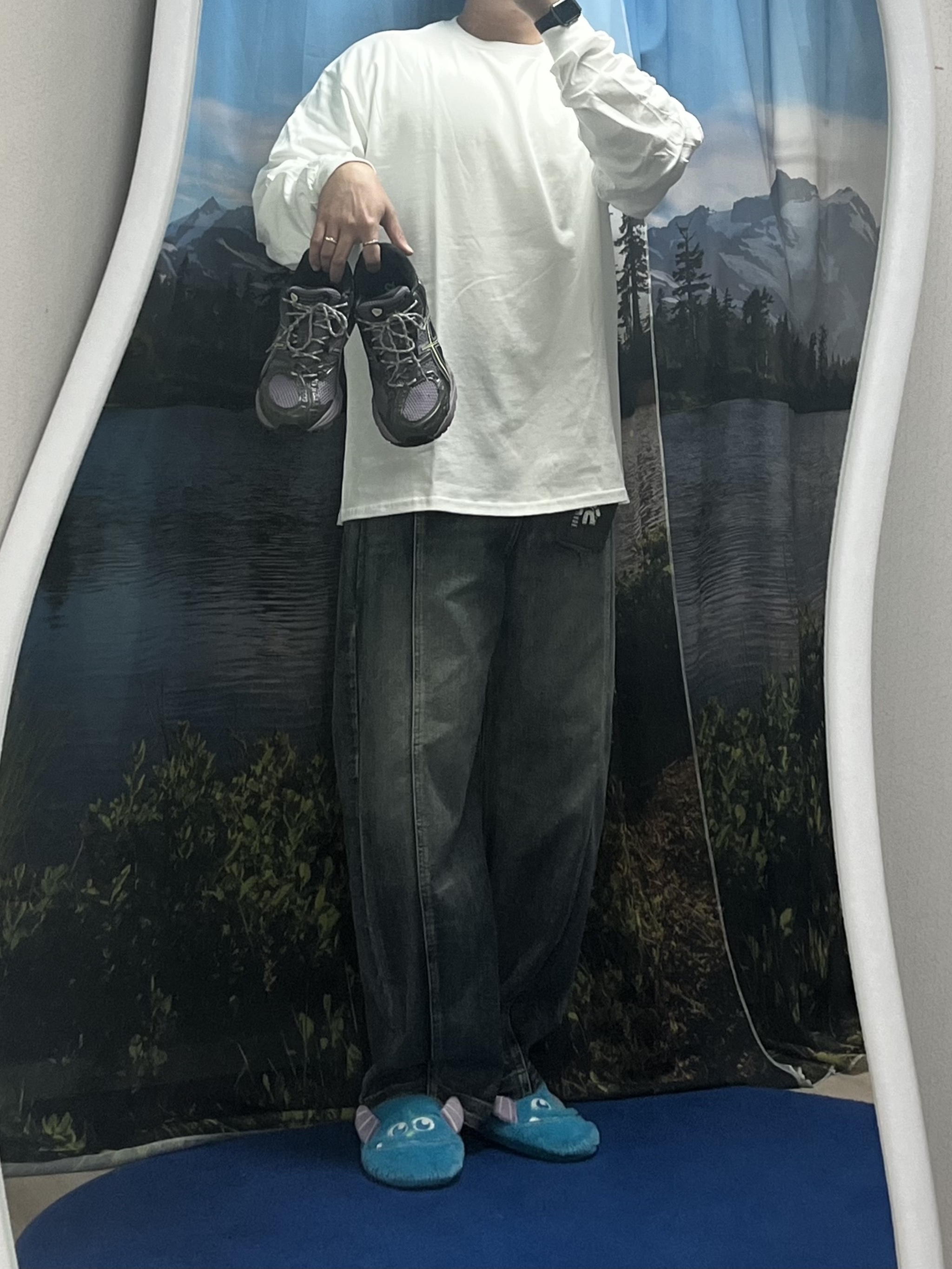 Gildan Heavy Ultra Cotton Long Sleeve T-Shirt White Black (2Pack), Asics Gel-Nimbus 10.1 Violet Quartz Cool Matcha 착용 스타일 - 6