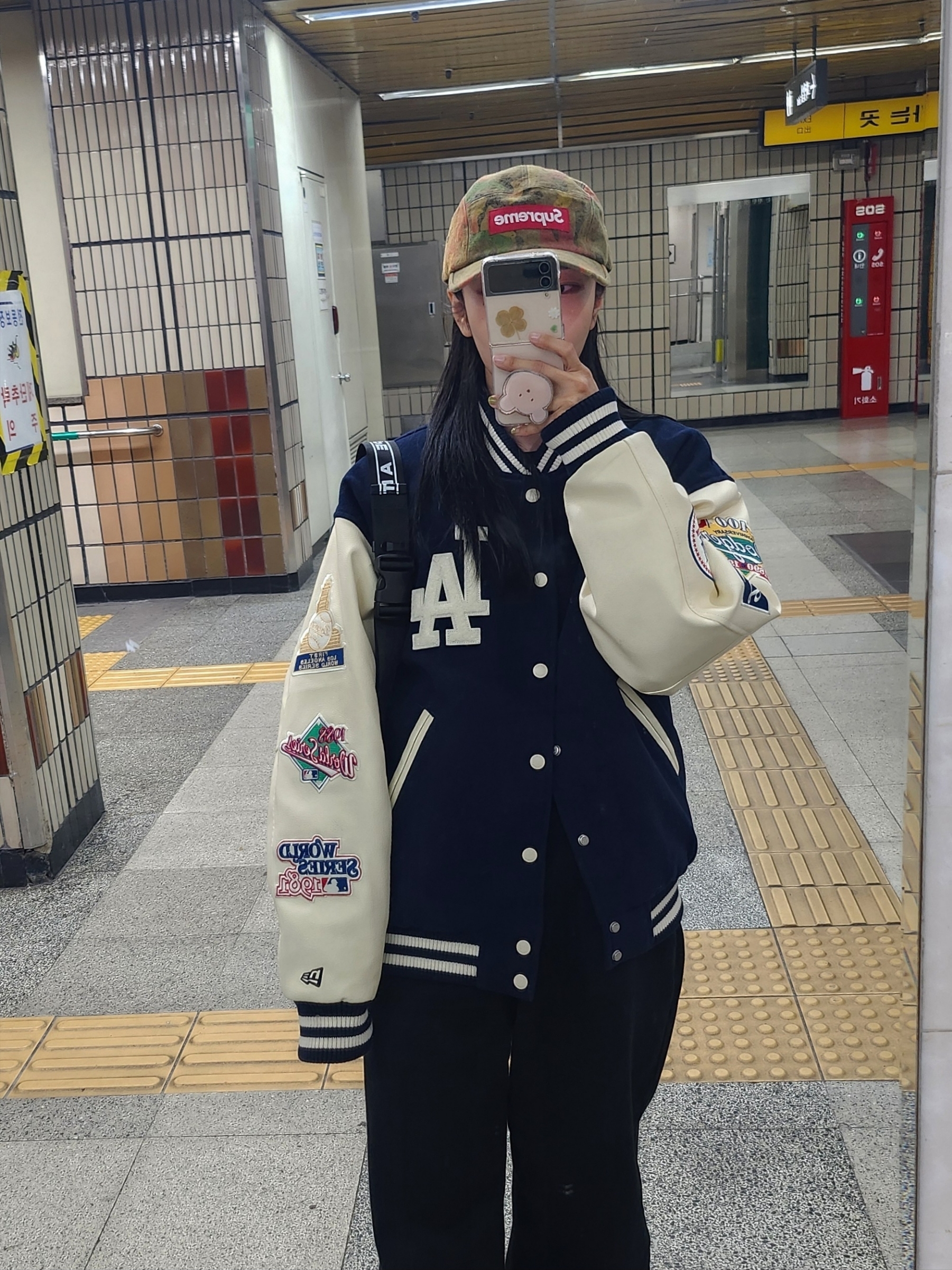 Supreme Washed Canvas Camp Cap Tan Camo - 24SS 착용 스타일