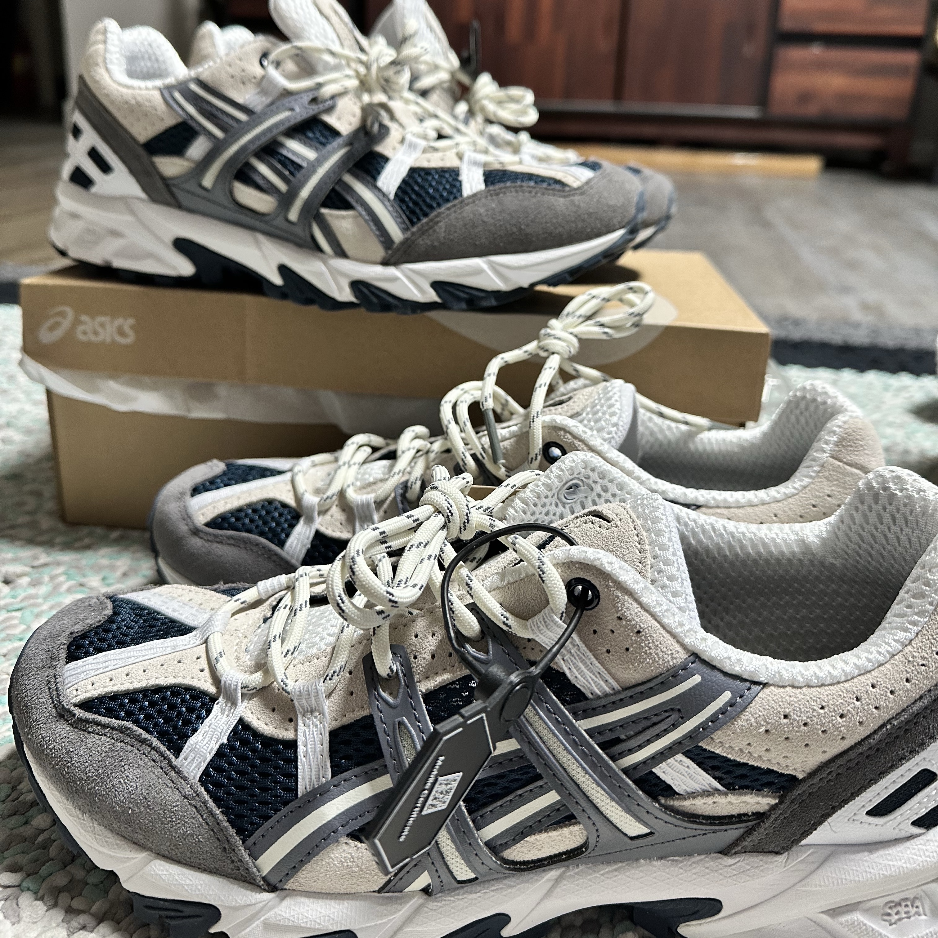 Asics Gel-Sonoma 15-50 French Blue 착용 스타일