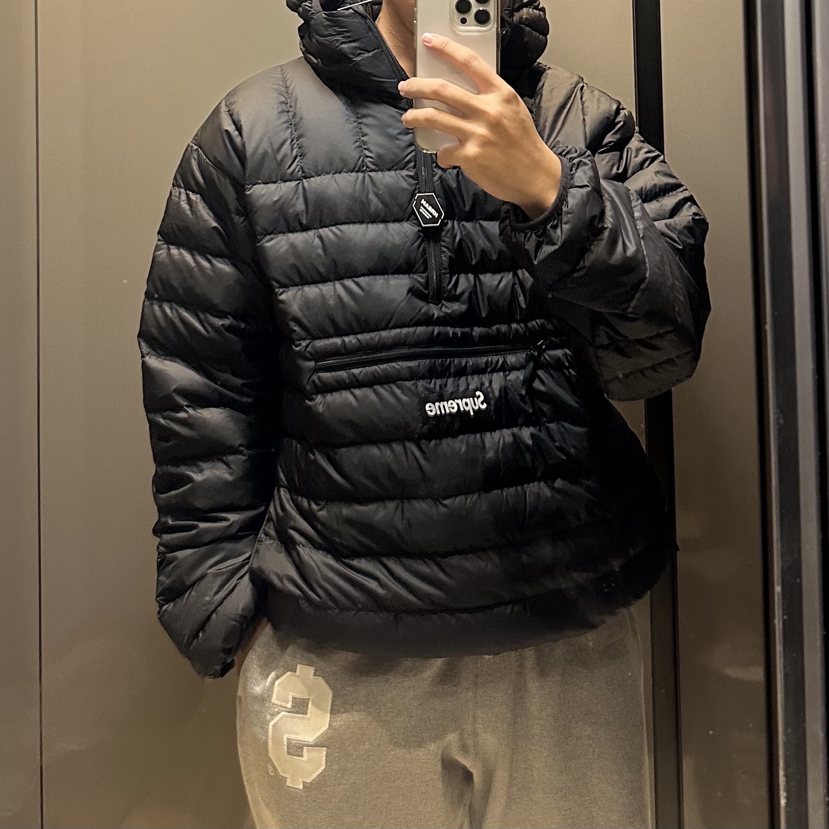 Supreme Micro Down Half Zip Hooded Pullover Black - 24FW, Supreme $ Sweatpant Heather Grey - 24SS 착용 스타일