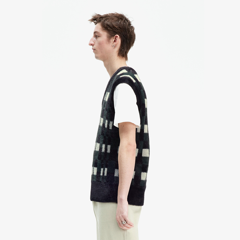 프레드페리 텍스쳐드 체커보드 베스트 블랙(Fred Perry Textured Chequerboard Tank Black) - 3