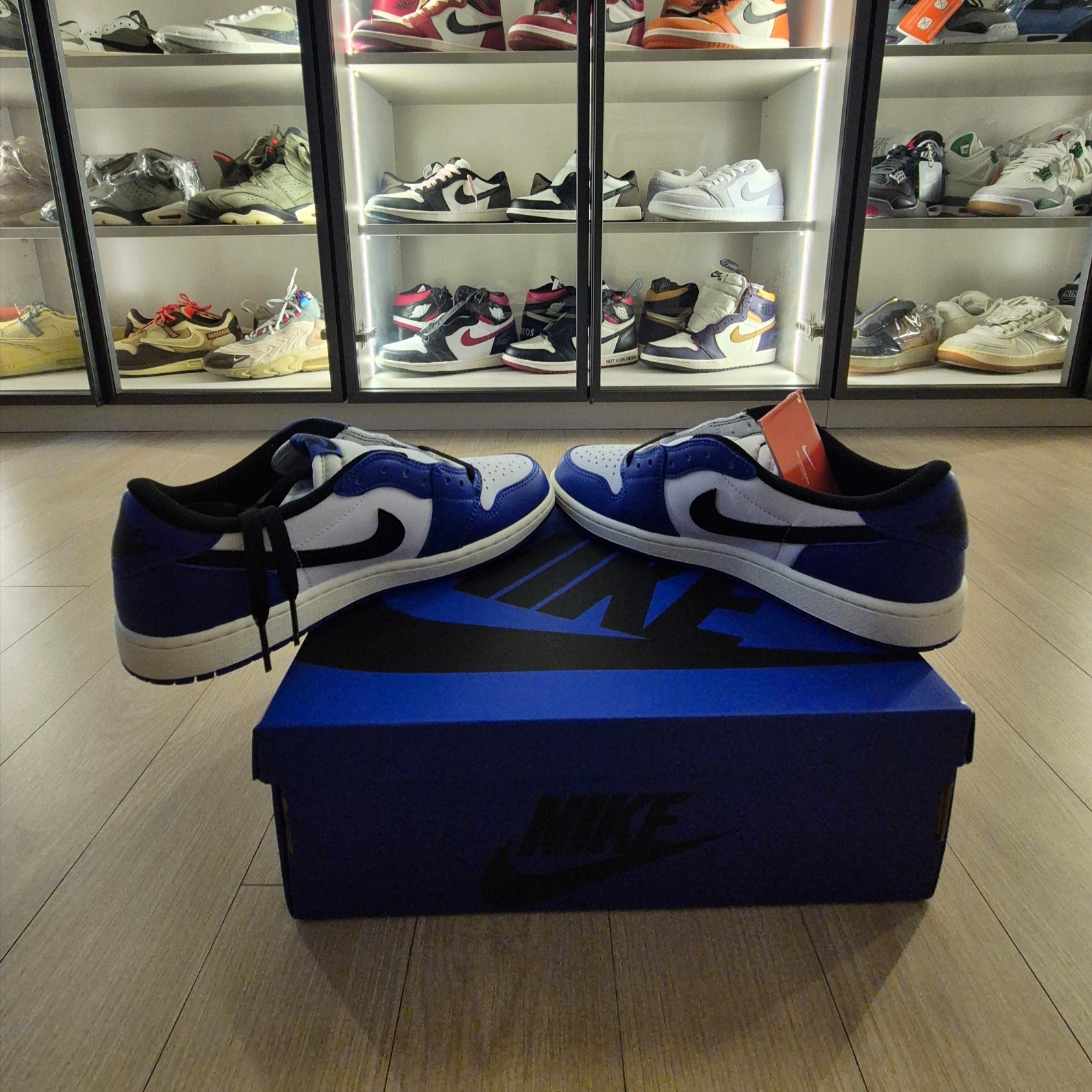 Jordan 1 Retro Low OG Game Royal 착용 스타일 - 9