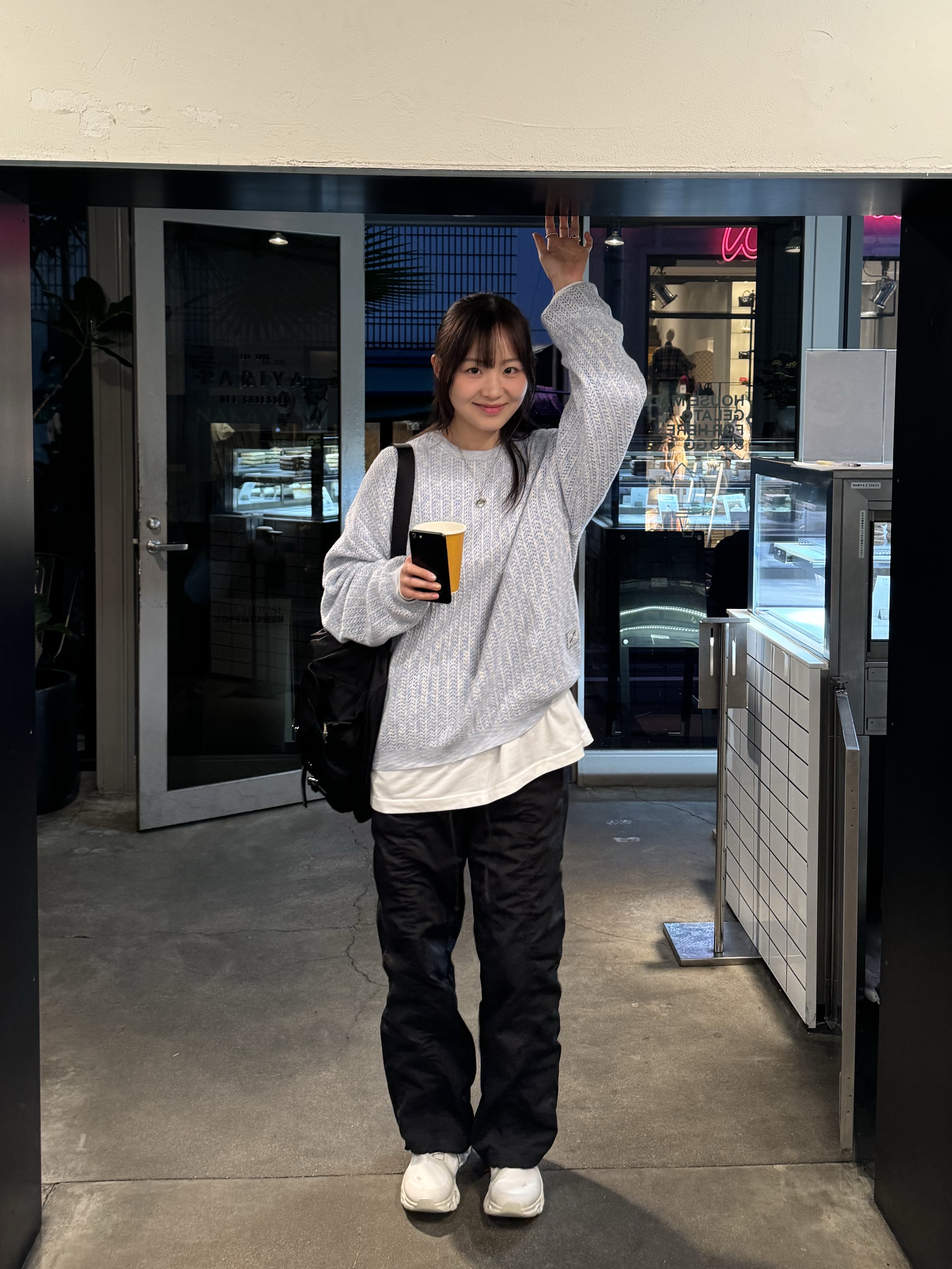 On Running x Post Archive Faction (Paf) Cloudmonster 2 Moondust Chalk 착용 스타일