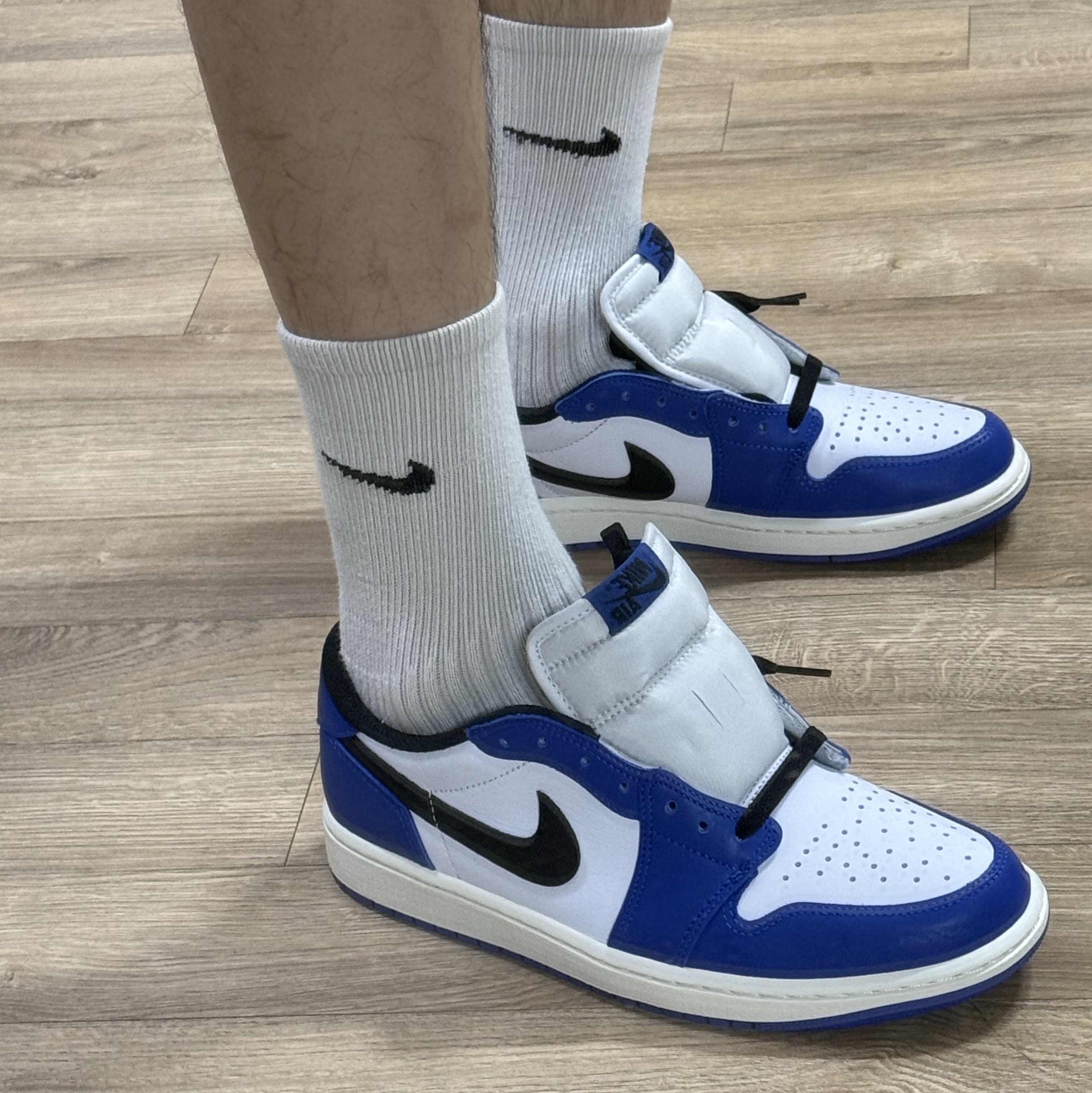 Jordan 1 Retro Low OG Game Royal 착용 스타일