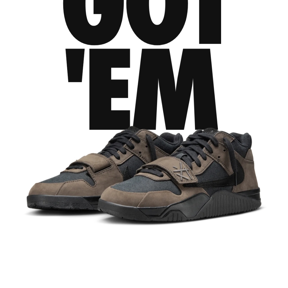 Jordan x Travis Scott Jumpman Jack TR Black and Dark Mocha 착용 스타일