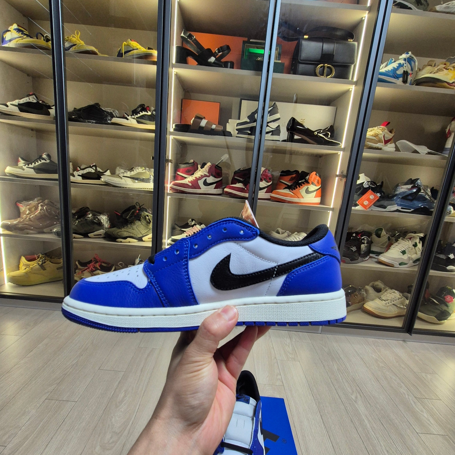 Jordan 1 Retro Low OG Game Royal 착용 스타일 - 2