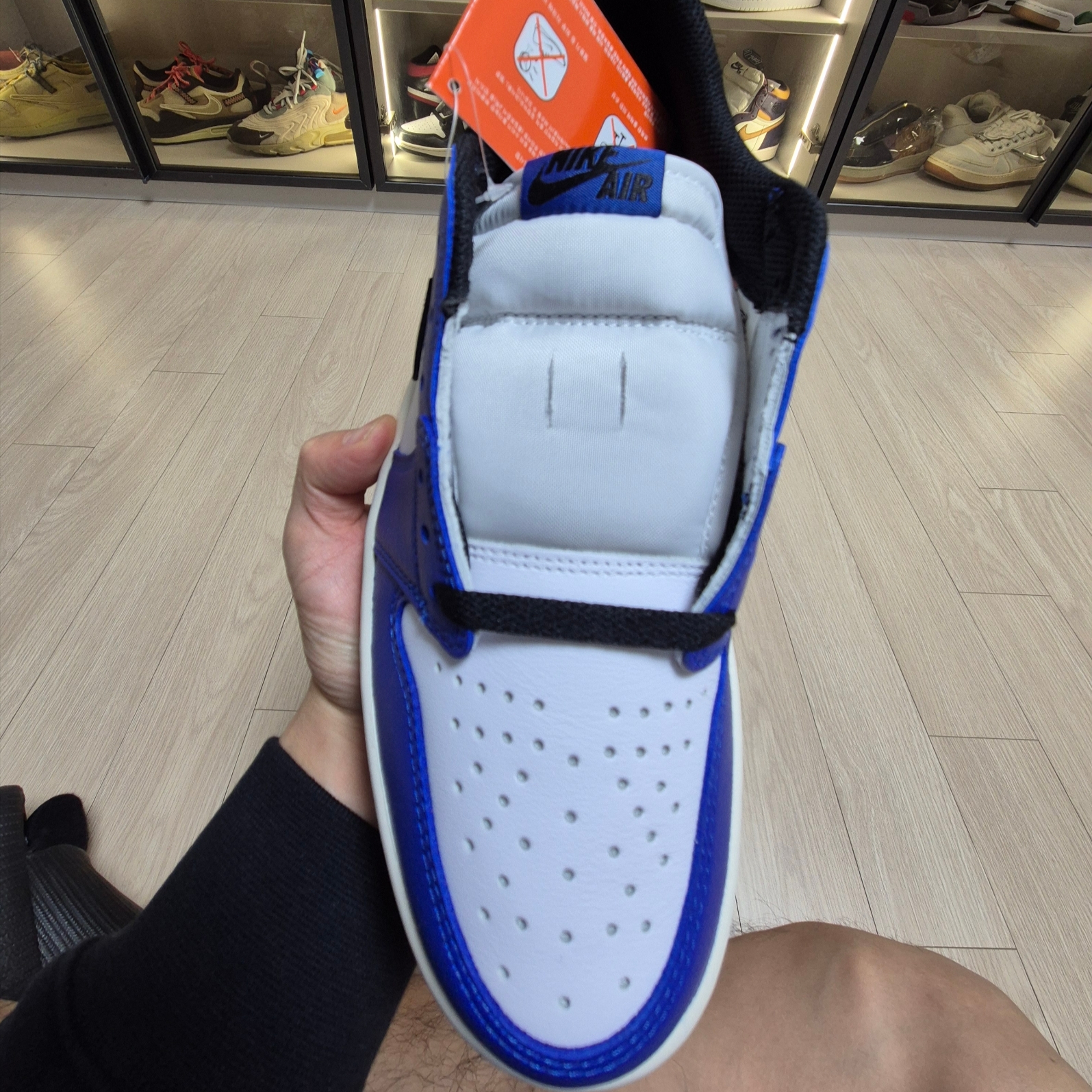 Jordan 1 Retro Low OG Game Royal 착용 스타일 - 4