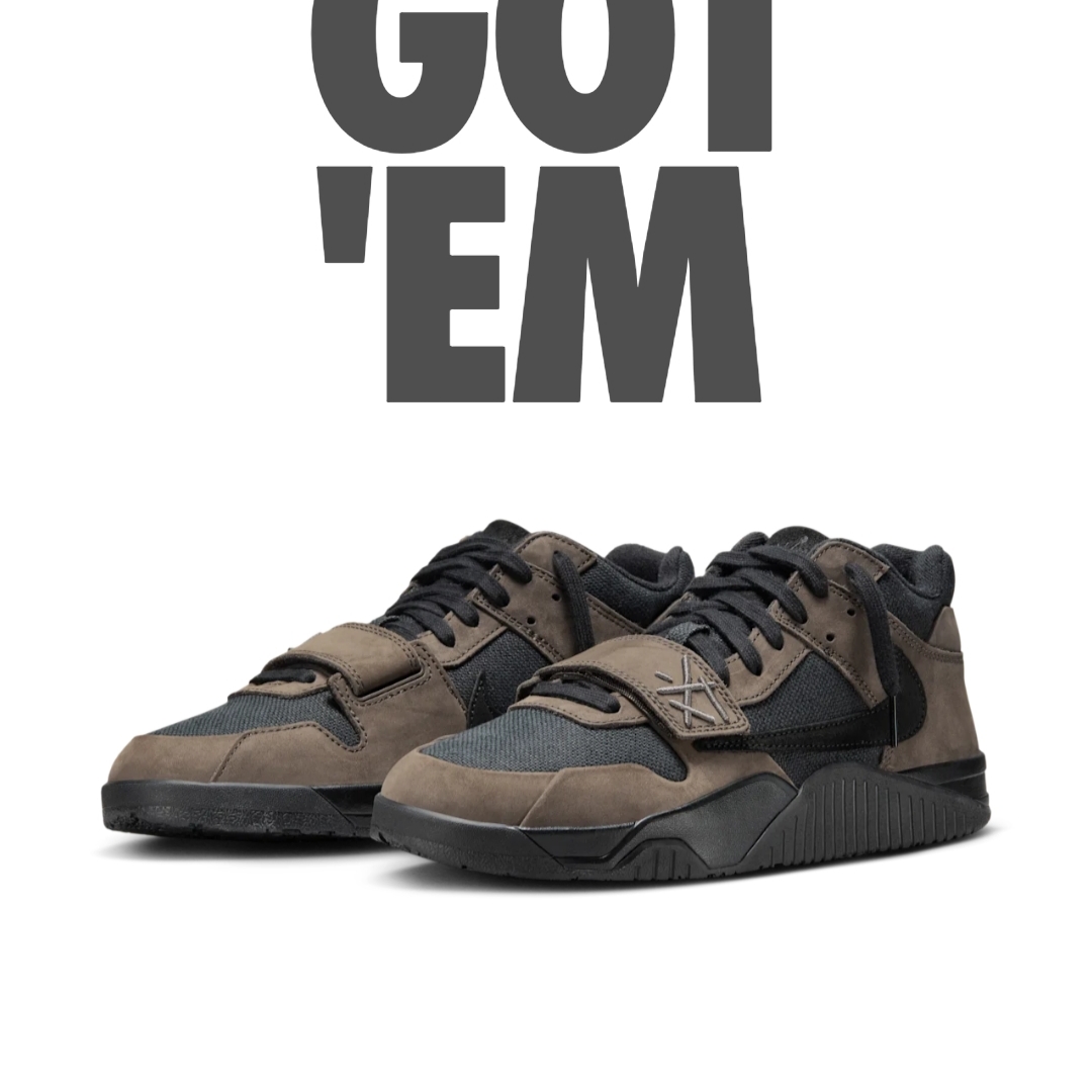Jordan x Travis Scott Jumpman Jack TR Black and Dark Mocha 착용 스타일