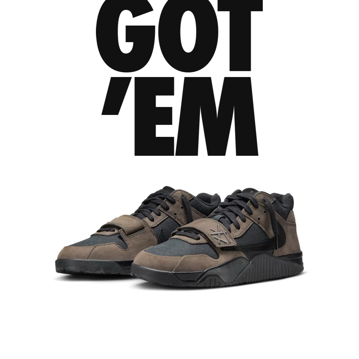 Jordan x Travis Scott Jumpman Jack TR Black and Dark Mocha 착용 스타일