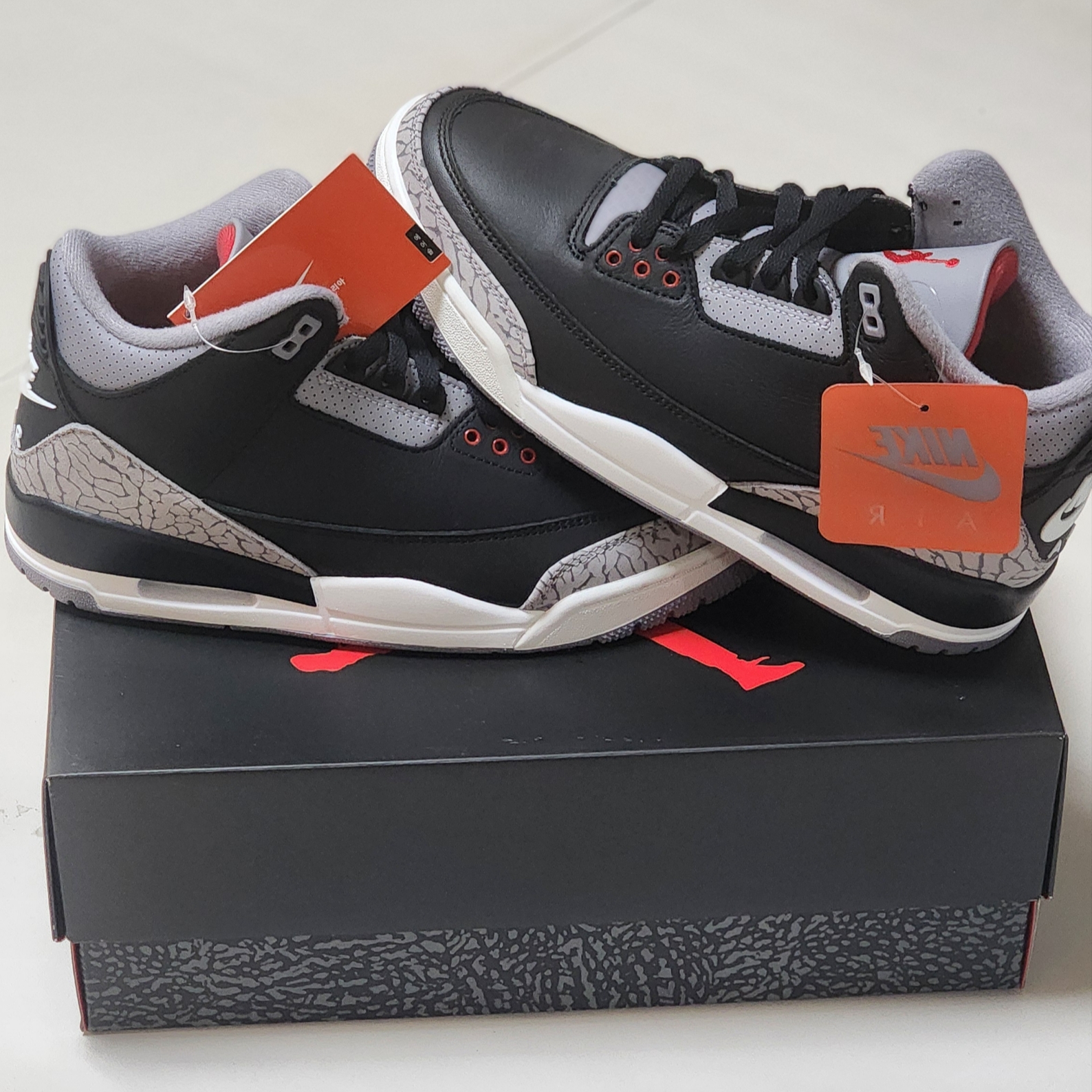 Jordan 3 Retro Black Cement 2024 착용 스타일 - 1