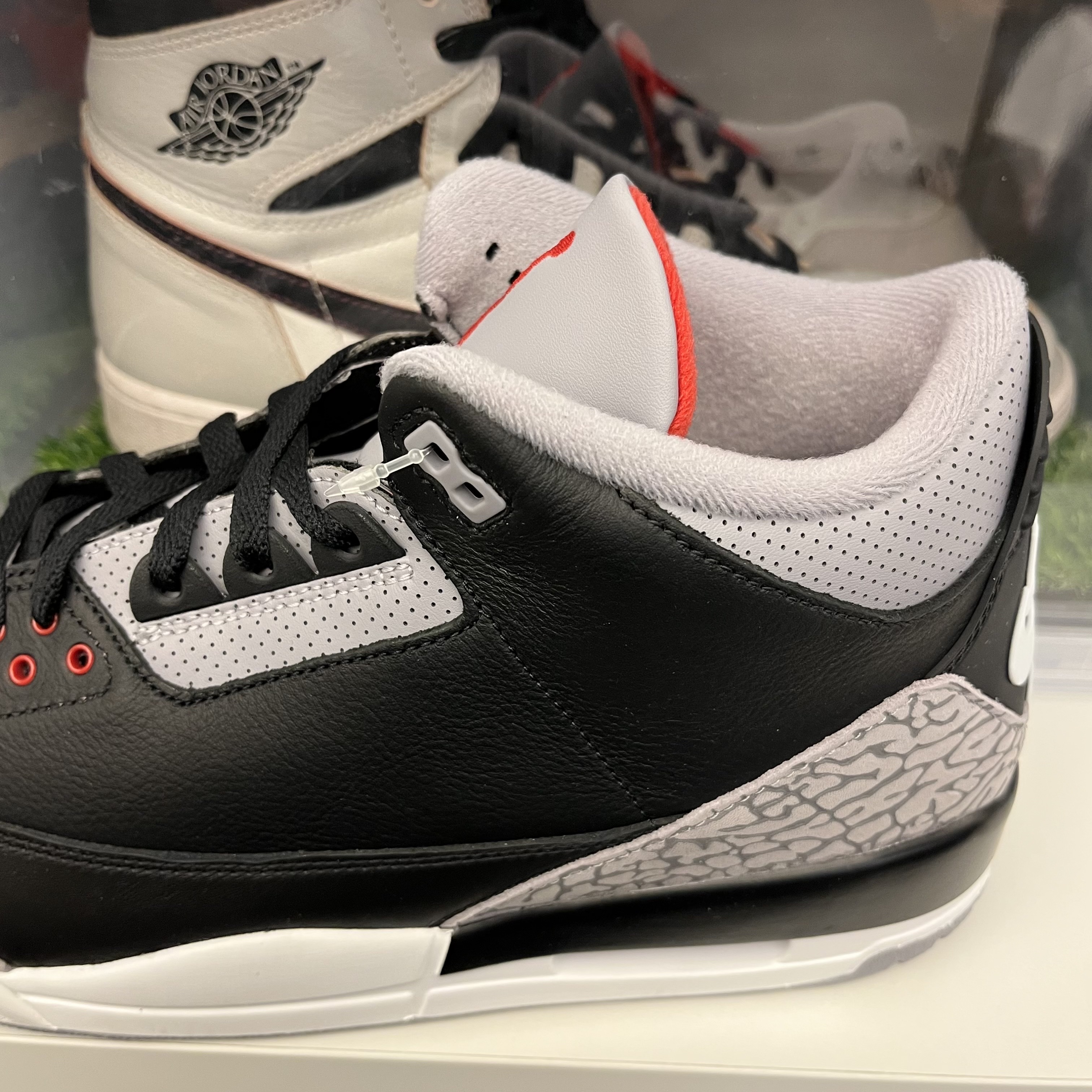 Jordan 3 Retro Black Cement 2024 착용 스타일 - 2