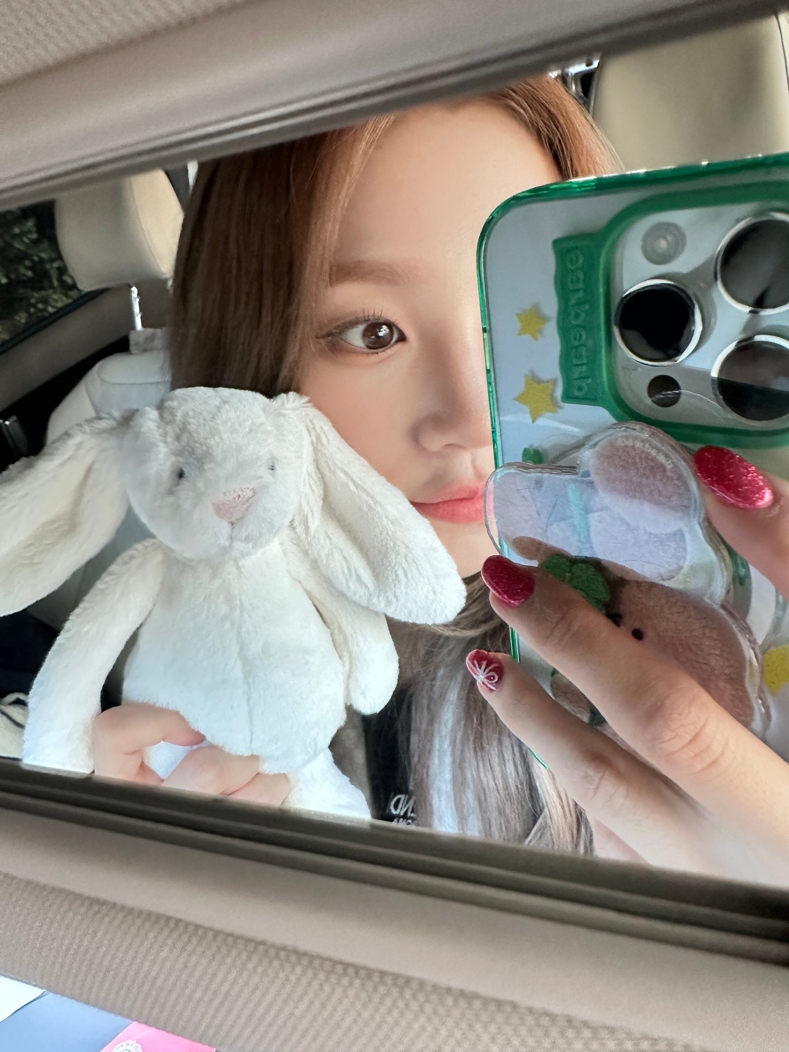earpearp Monday Covy Green Wave Label Case, earpearp Lucky Charm Covy Acrylic Smart Tok 착용 스타일