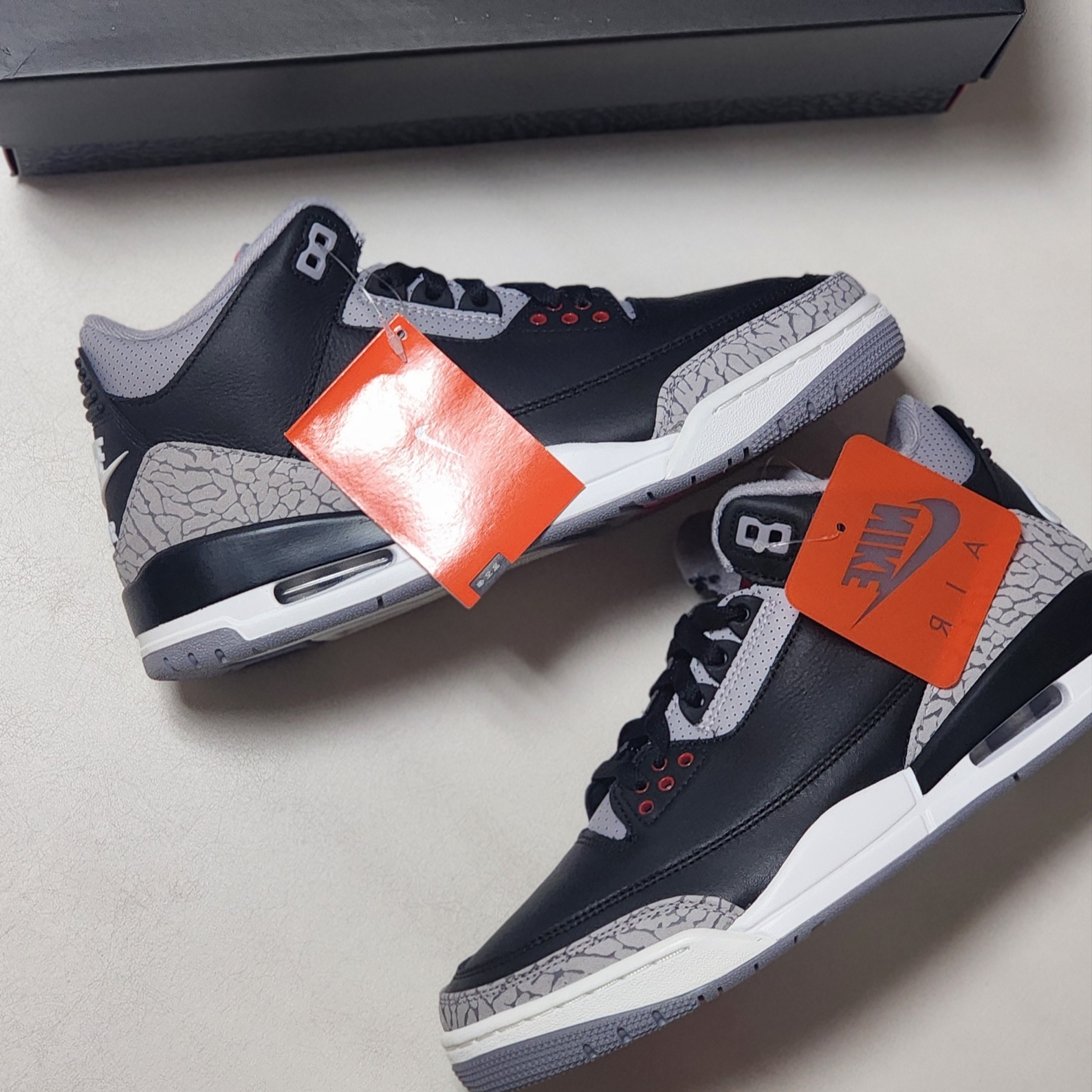 Jordan 3 Retro Black Cement 2024 착용 스타일 - 5
