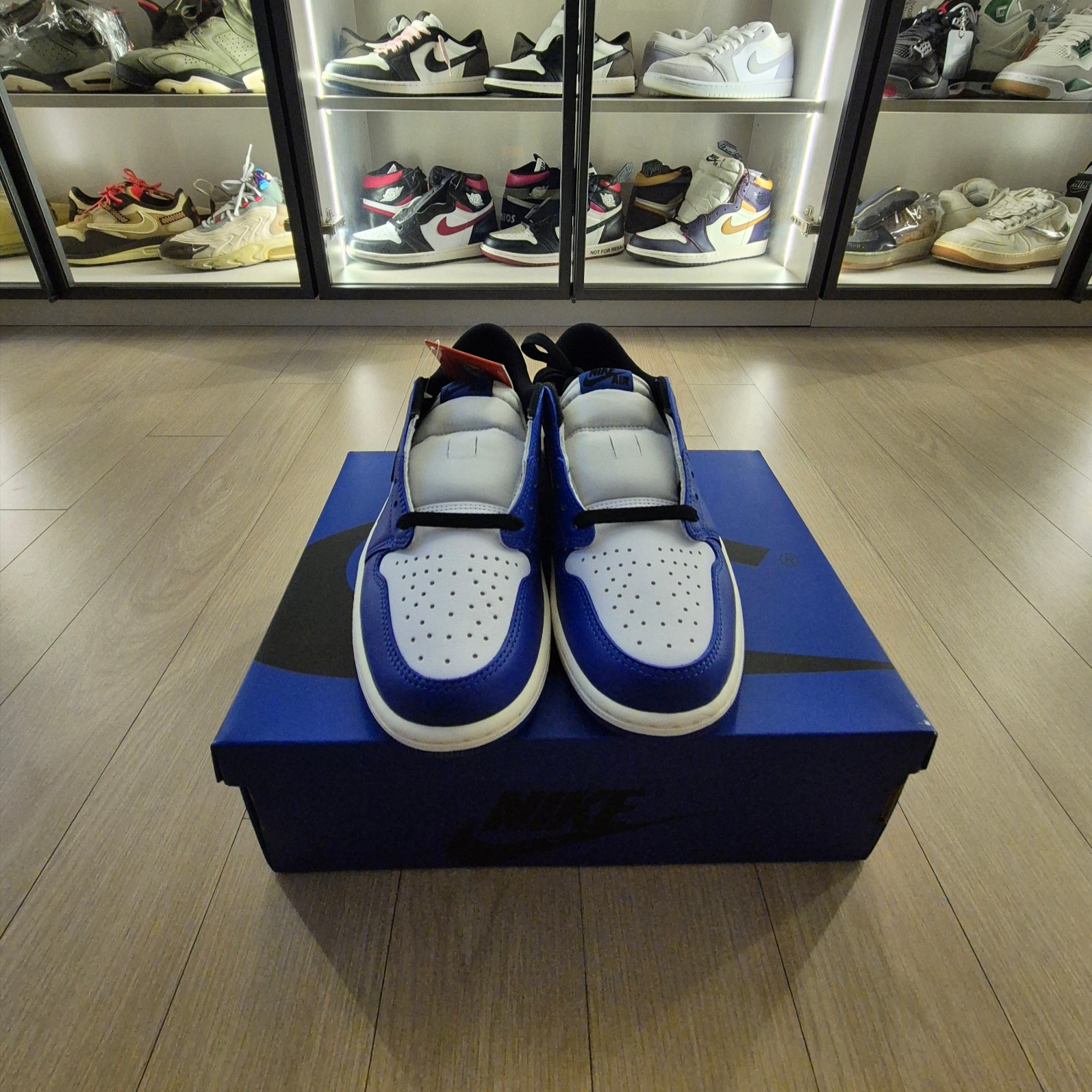 Jordan 1 Retro Low OG Game Royal 착용 스타일 - 6