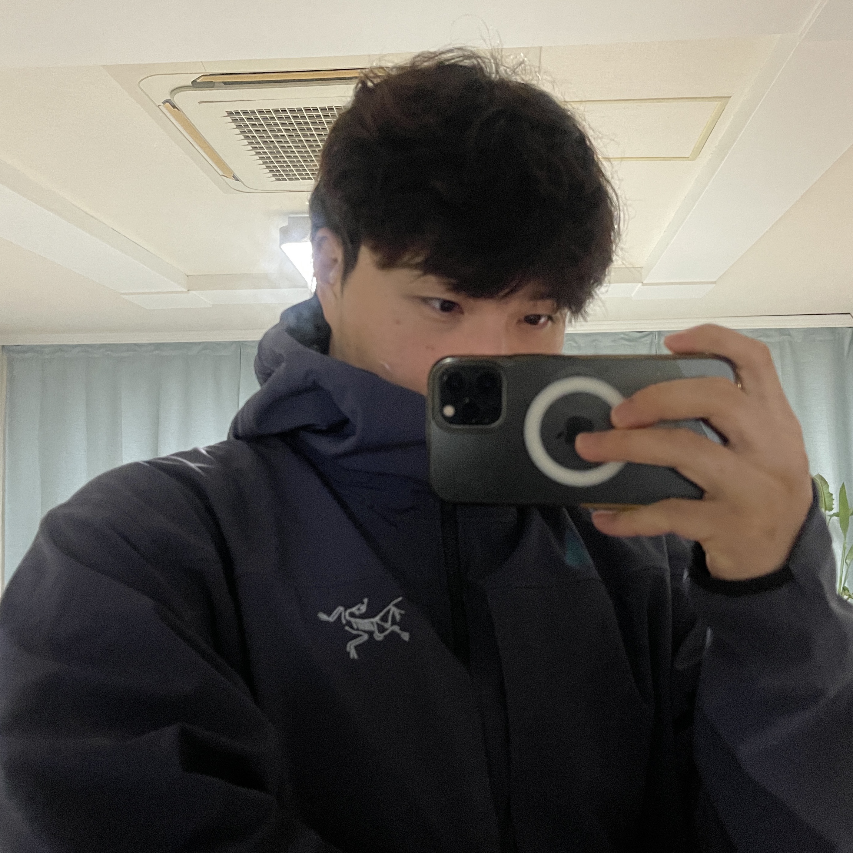 Arc'teryx Gamma MX Hoody Black 착용 스타일