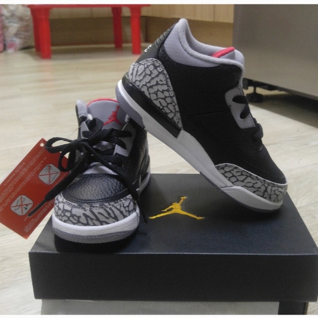 Jordan 3 Retro OG Black Cement 2018, (TD) Jordan 3 OG Black Cement 2018 착용 스타일 - 2