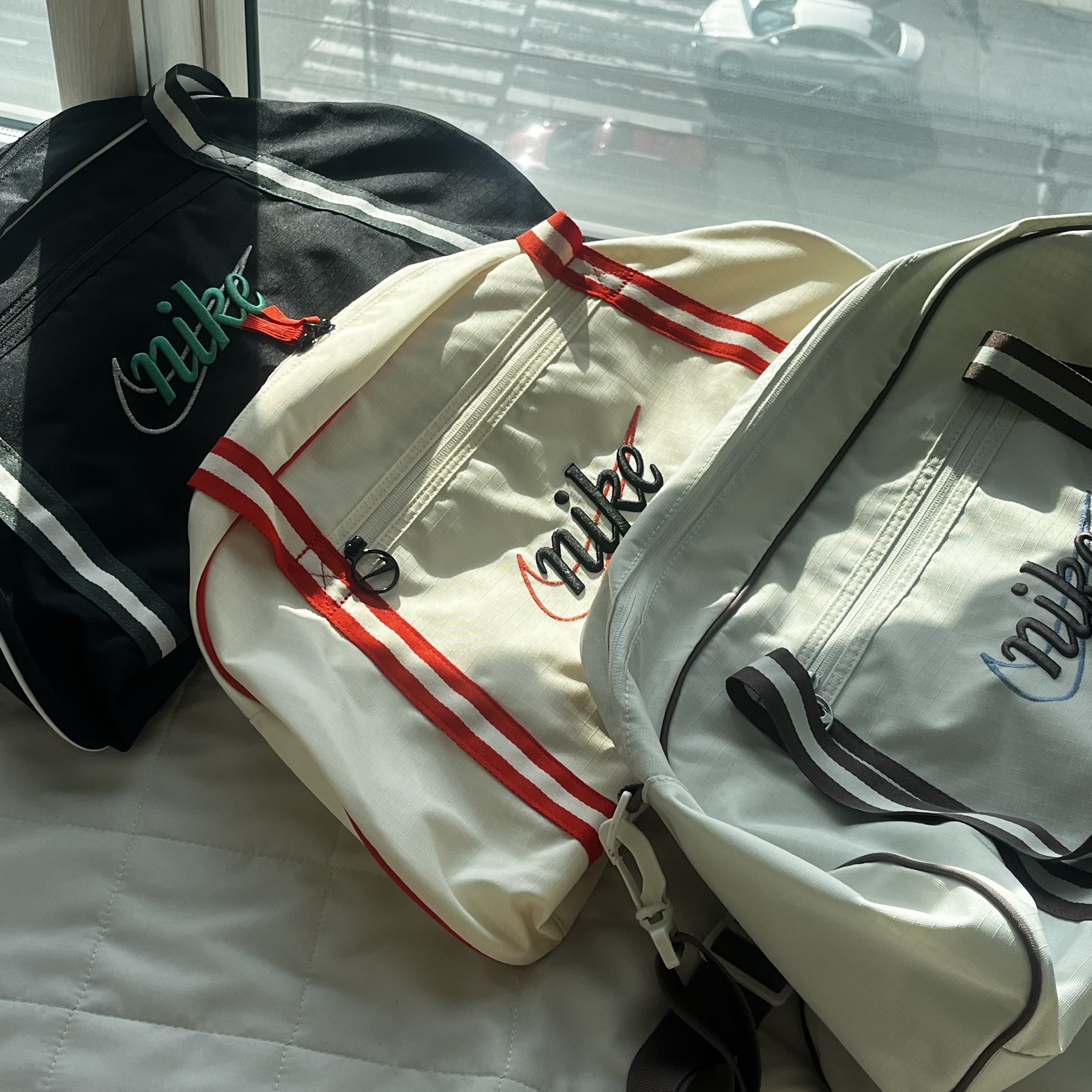 Nike Gym Club Training Bag 24L Sea Glass 착용 스타일 - 1