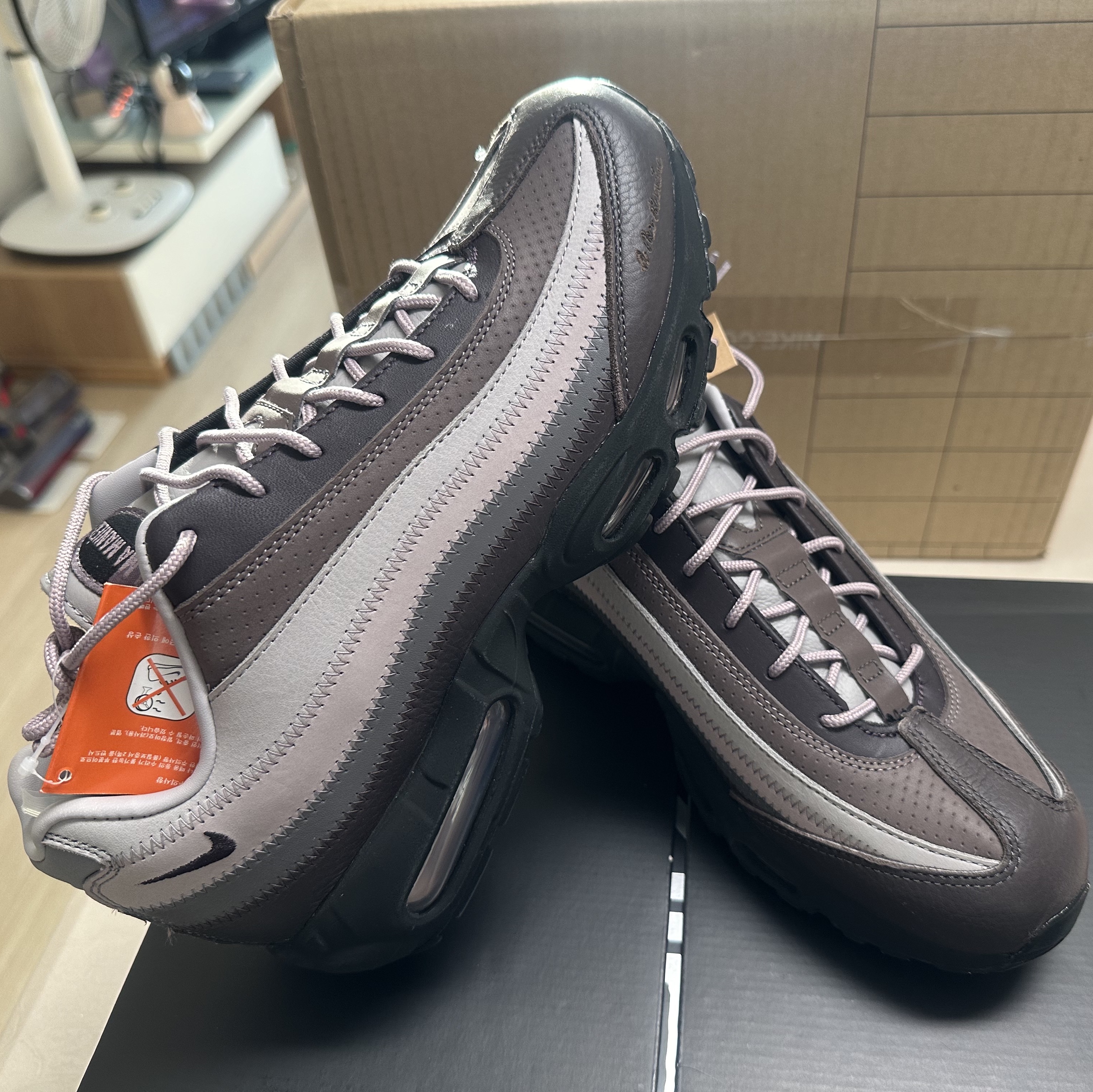 Nike x A Ma Maniere Air Max 95 W.Y.W.S. 착용 스타일 - 8