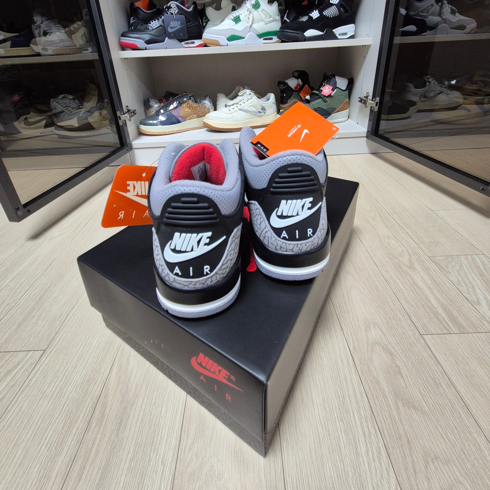 Jordan 3 Retro Black Cement 2024 착용 스타일 - 4