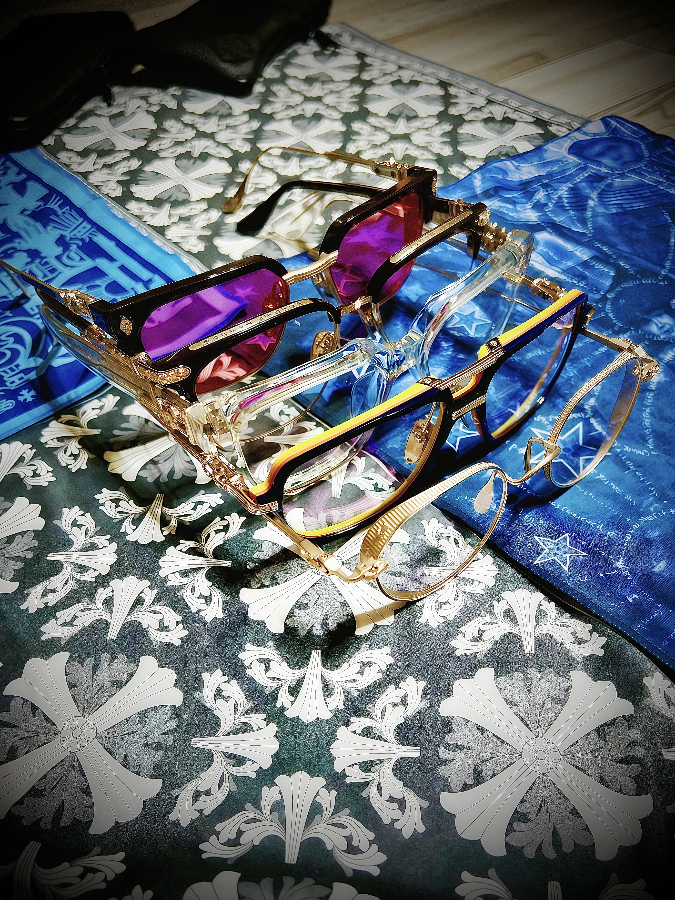 Chrome Hearts Vagasoreass Gold Plated Matte Gold Plated, Chrome Hearts Thirst Trap Blue Hour 착용 스타일 - 4