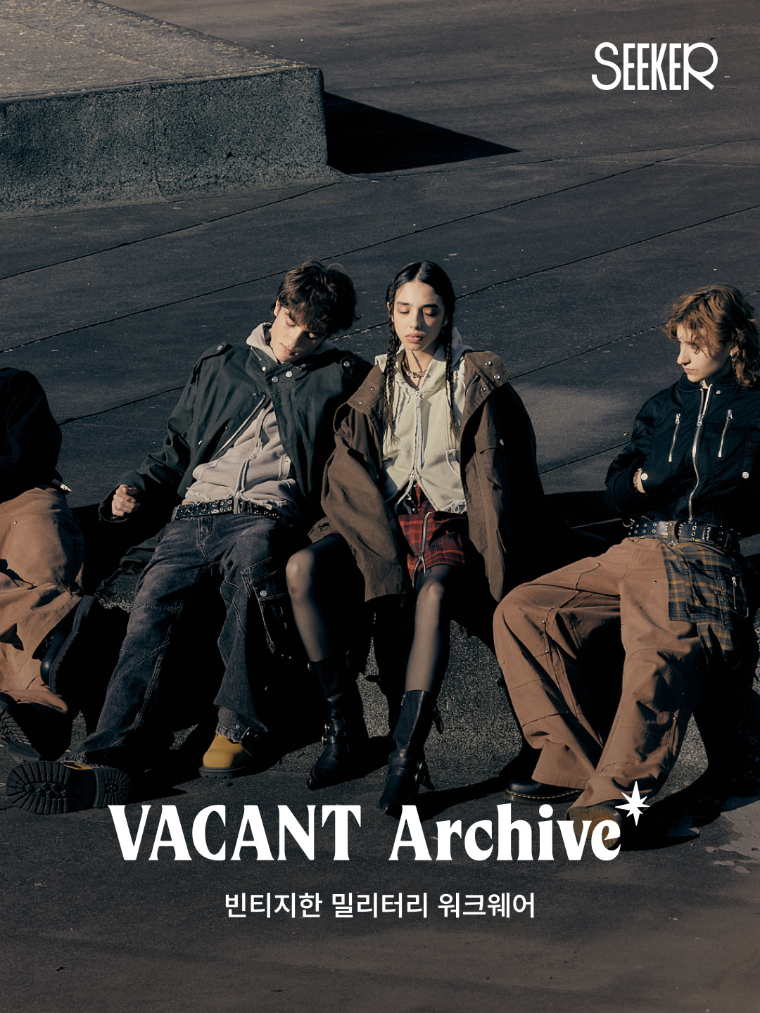 Vacant Archive Bellamy Leather Colloar Jacket Black, Vacant Archive Bajess Layered Skirt Belt Check Red Charcoal 착용 스타일 - 2