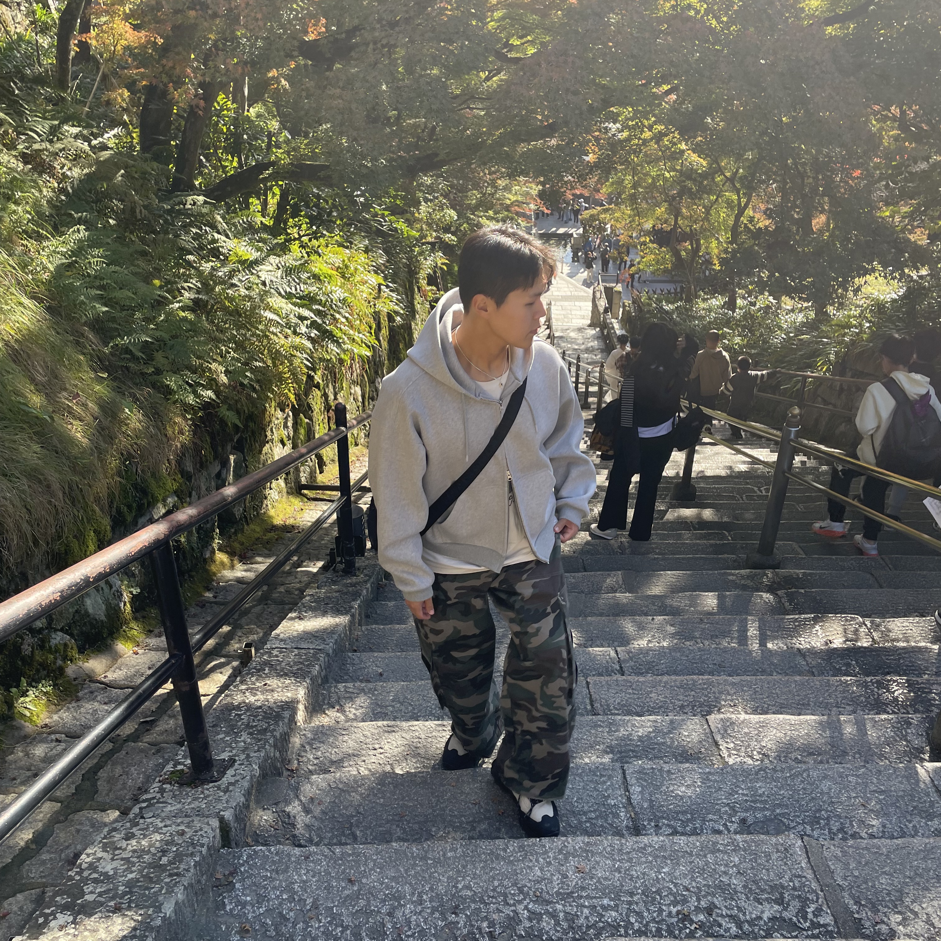 Undermycar Mu.51 Anti Fxxking Logo Play Big Cargo Camo Pants Camo Khaki, Nonnod Scuba Zip Hoodie Grey 착용 스타일 - 4
