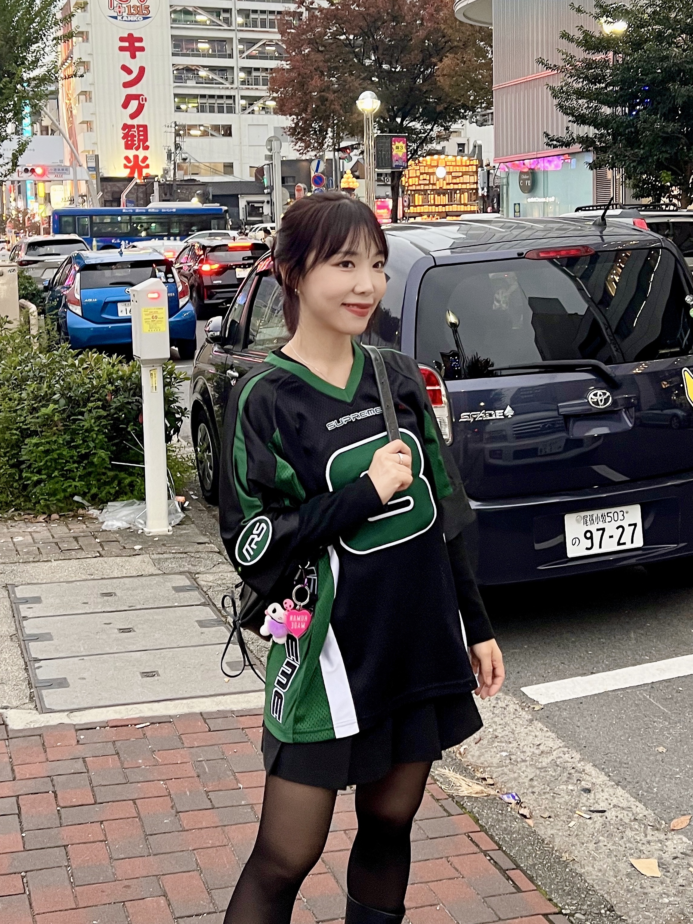 Supreme x Martine Rose Football Jersey Black - 24FW, Matin Kim Half Shirring Ribbon Round Bag Black 착용 스타일 - 1