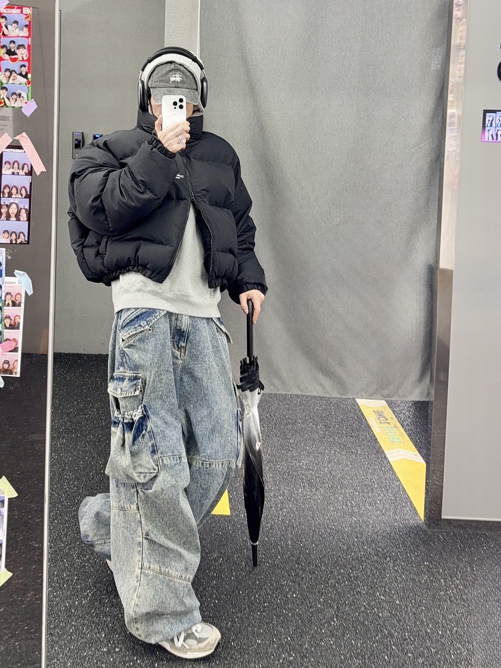 New Balance 992 Made in USA Grey - D Standard, Undermycar Mu.15 Anti Fxxking Logo Play Triple Logo Crop Padding Jacket Black 착용 스타일 - 1