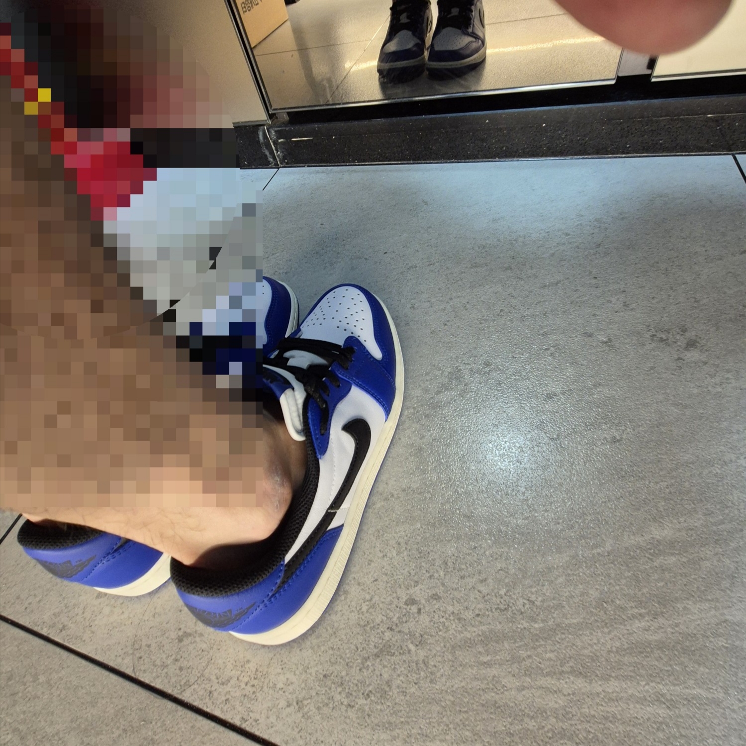 Supreme x Hysteric Glamour Varsity Jacket Blue - 24FW, Jordan 1 Retro Low OG Game Royal 착용 스타일 - 6