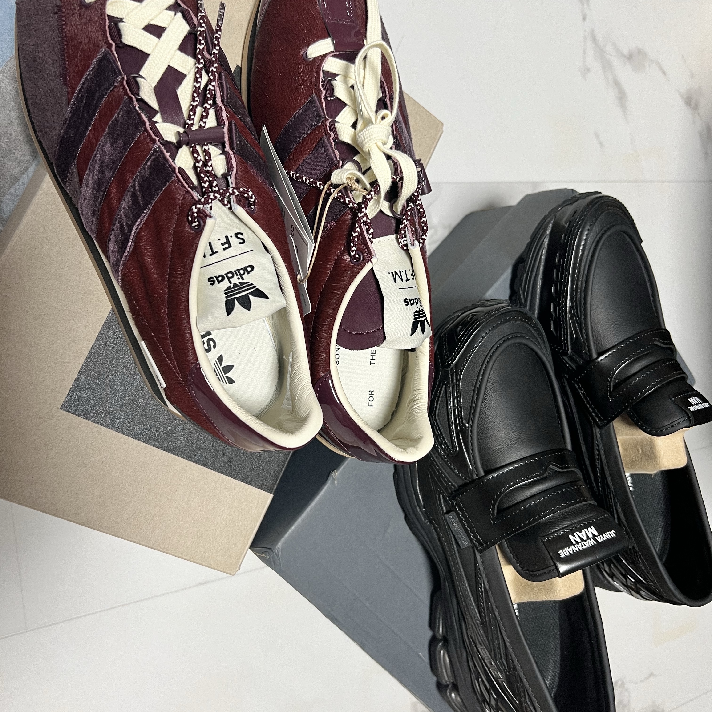New Balance x Junya Watanabe Man 1906L Black, Adidas x Song for the Mute Country OG Maroon Core Black 착용 스타일