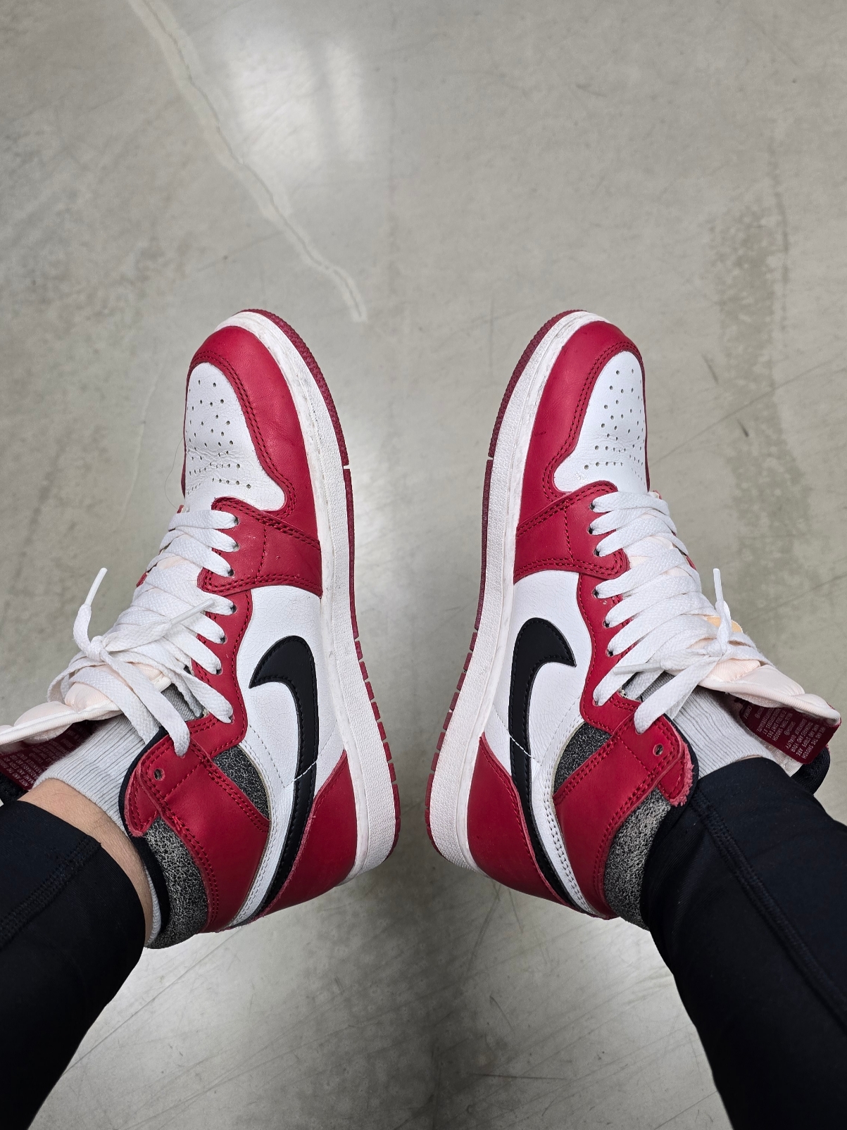 Jordan 1 Retro High OG Chicago 2022 착용 스타일 - 2