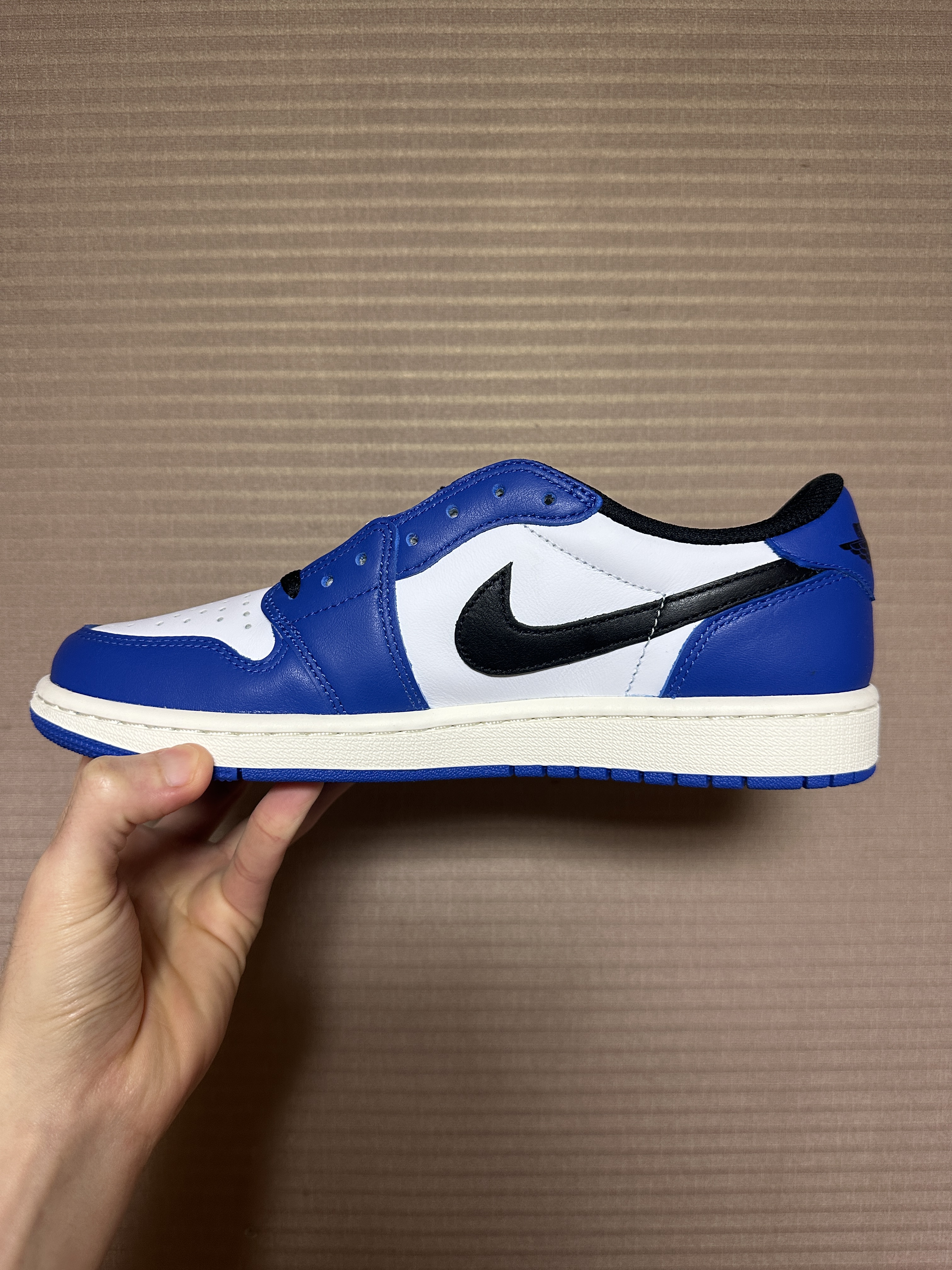 Jordan 1 Retro Low OG Game Royal 착용 스타일 - 3