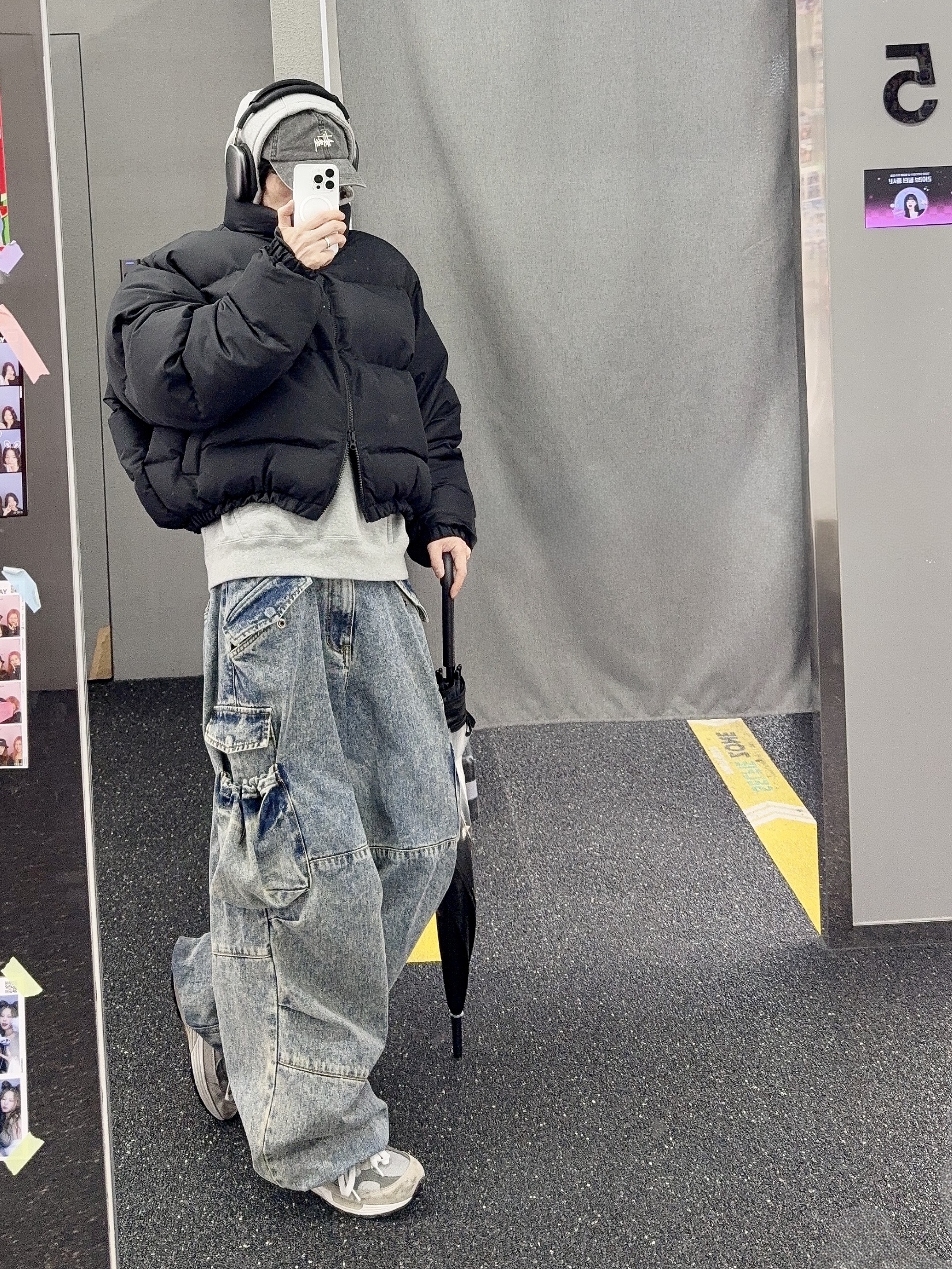 New Balance 992 Made in USA Grey - D Standard, Undermycar Mu.15 Anti Fxxking Logo Play Triple Logo Crop Padding Jacket Black 착용 스타일 - 2