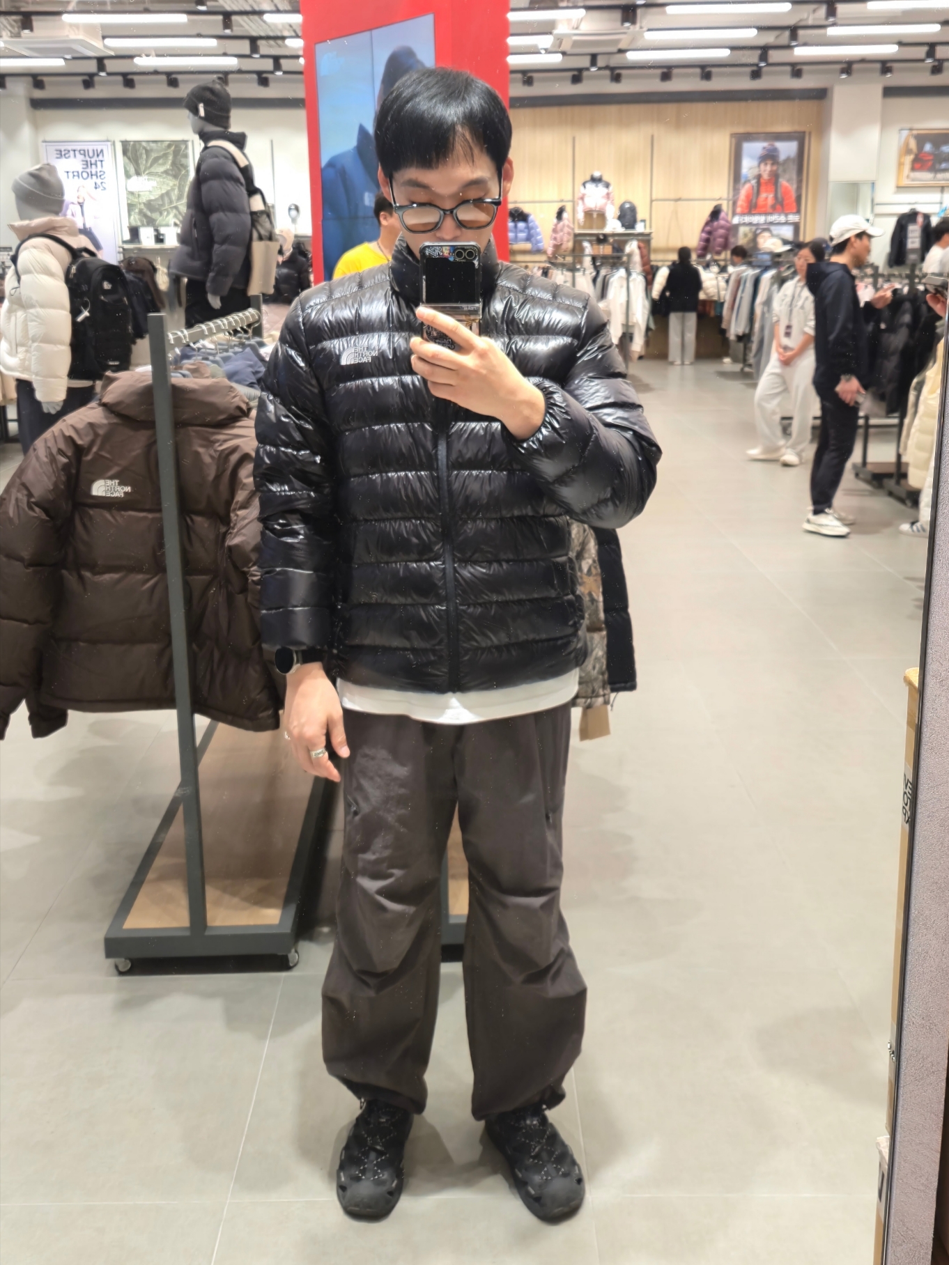 The North Face Matier RDS Down Jacket Black - 24FW 착용 스타일