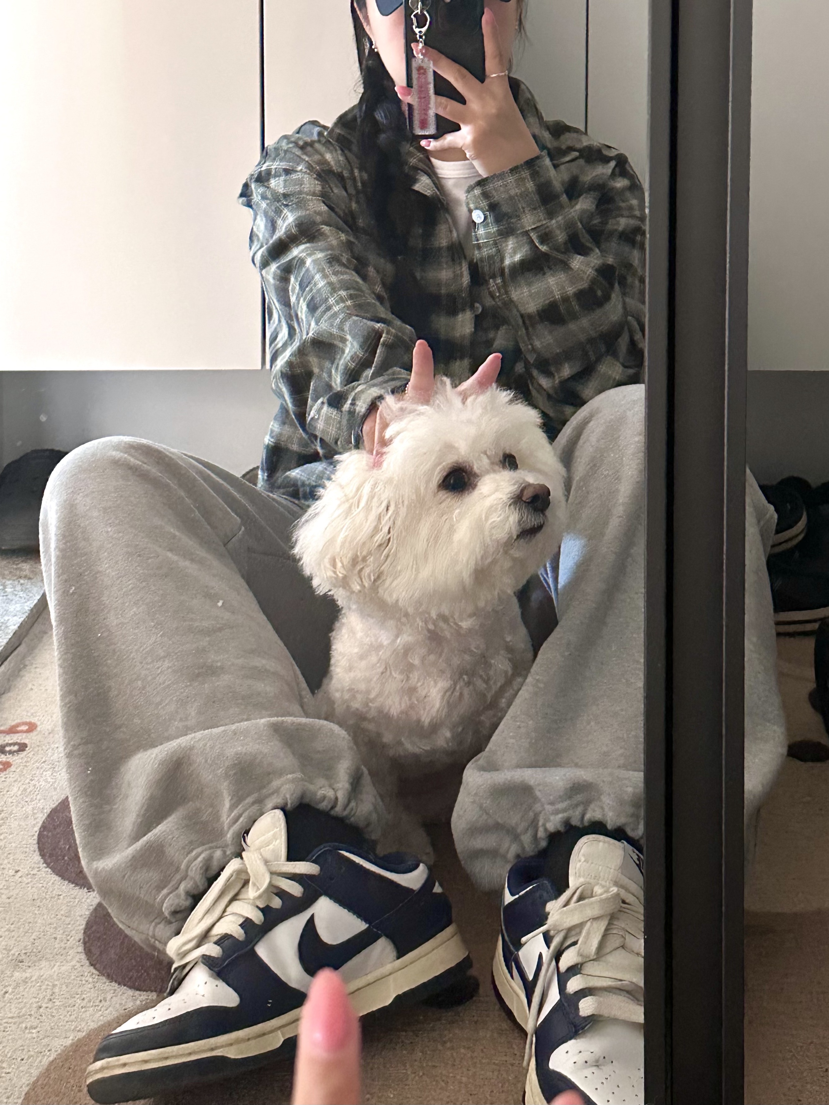 (W) Nike Dunk Low Vintage Midnight Navy 착용 스타일