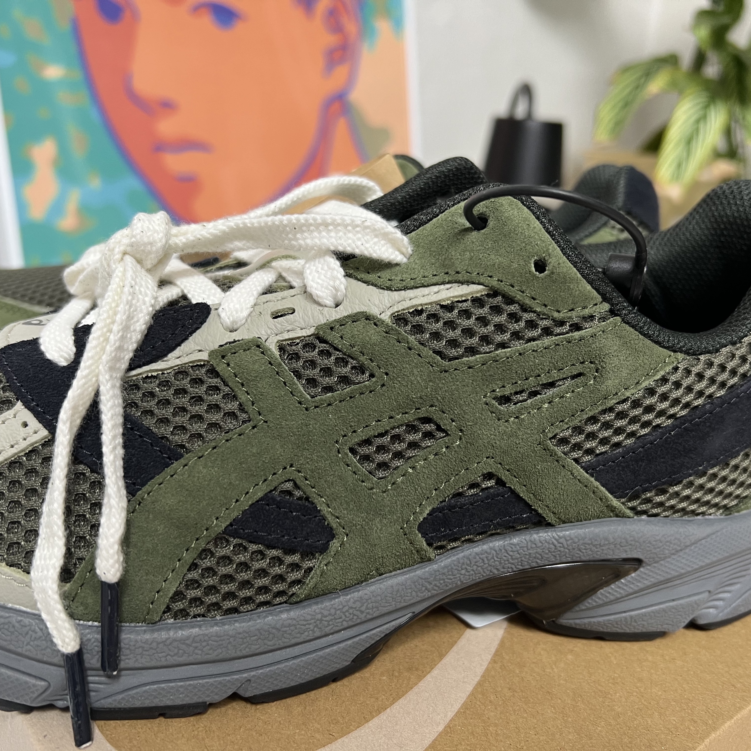 Asics Gel-1130 SMU Olive Canvas Smog Green 착용 스타일 - 2