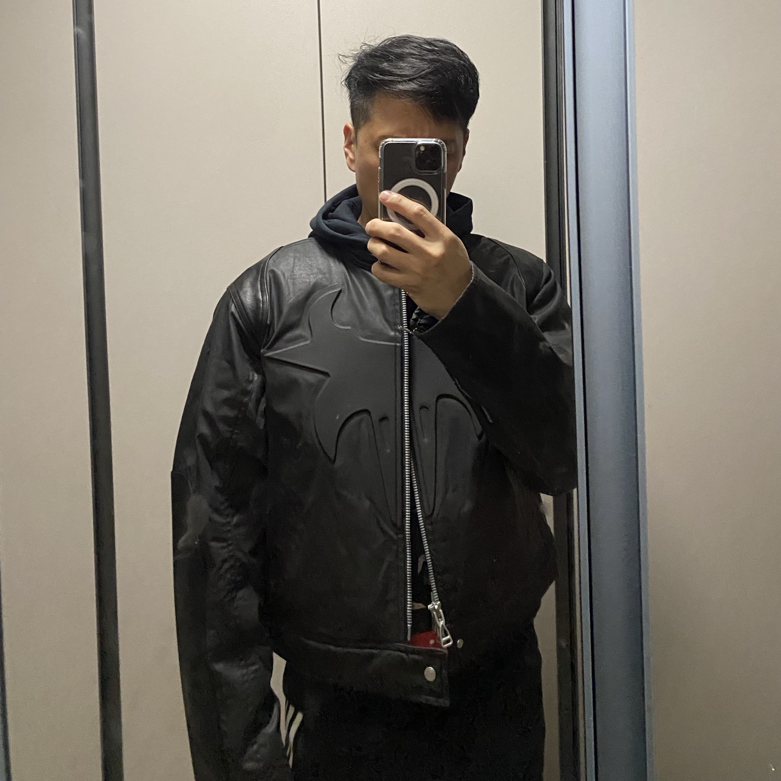 Jordan x Travis Scott Waxed Jacket Black (DZ5474-010) 착용 스타일