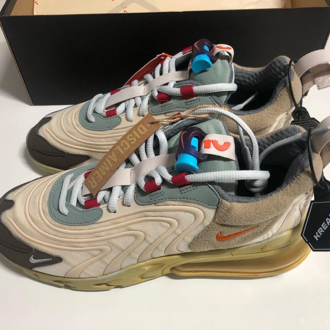 Nike x Travis Scott Air Max 270 React Cactus Trails 착용 스타일