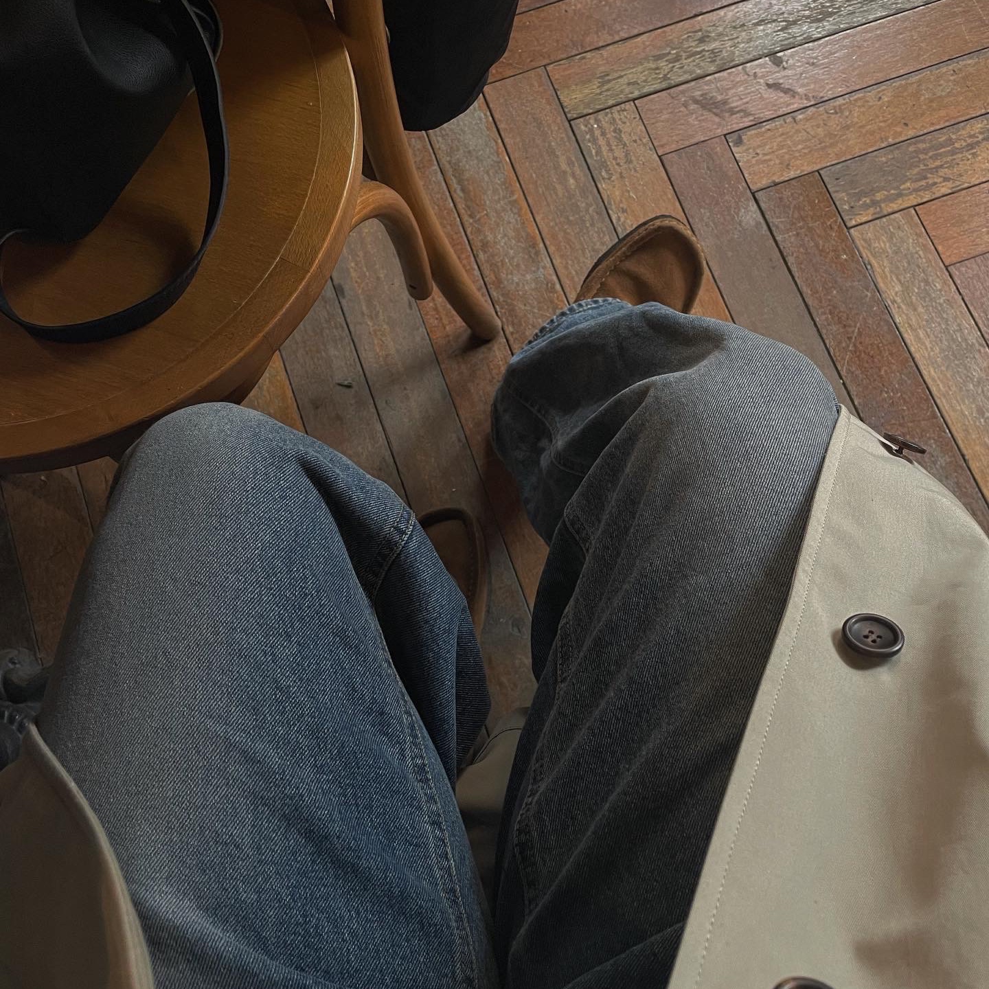 Clarks Wallabee Cola 착용 스타일 - 2