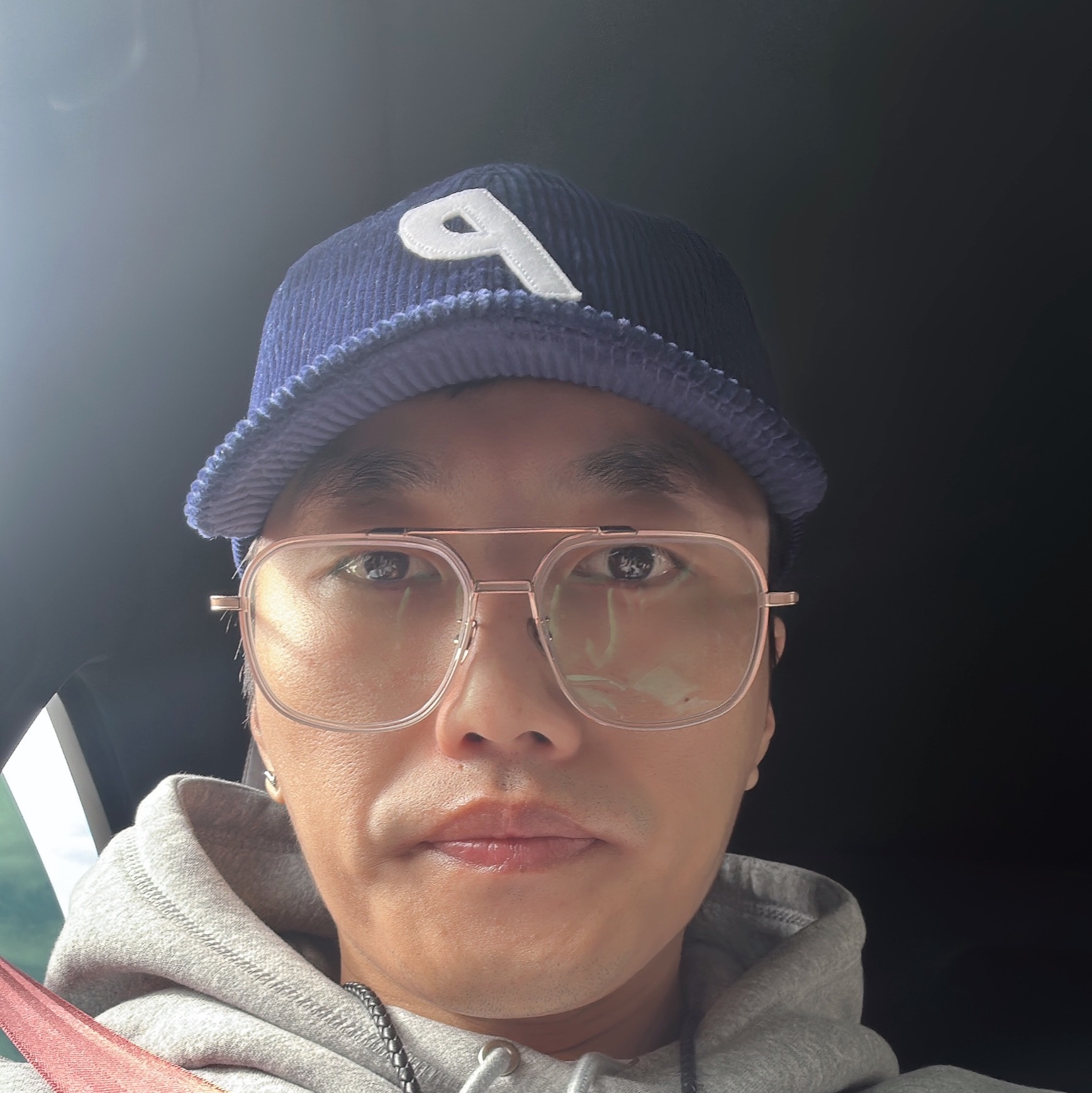 Palace Corduroy P 6-Panel Navy - 24SS 착용 스타일